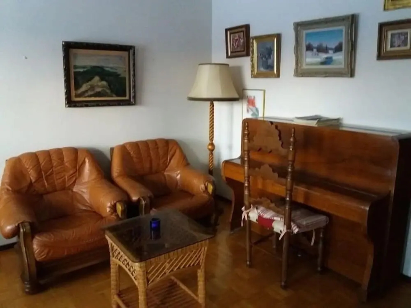 Spacious 4 Room Apartment & Sauna