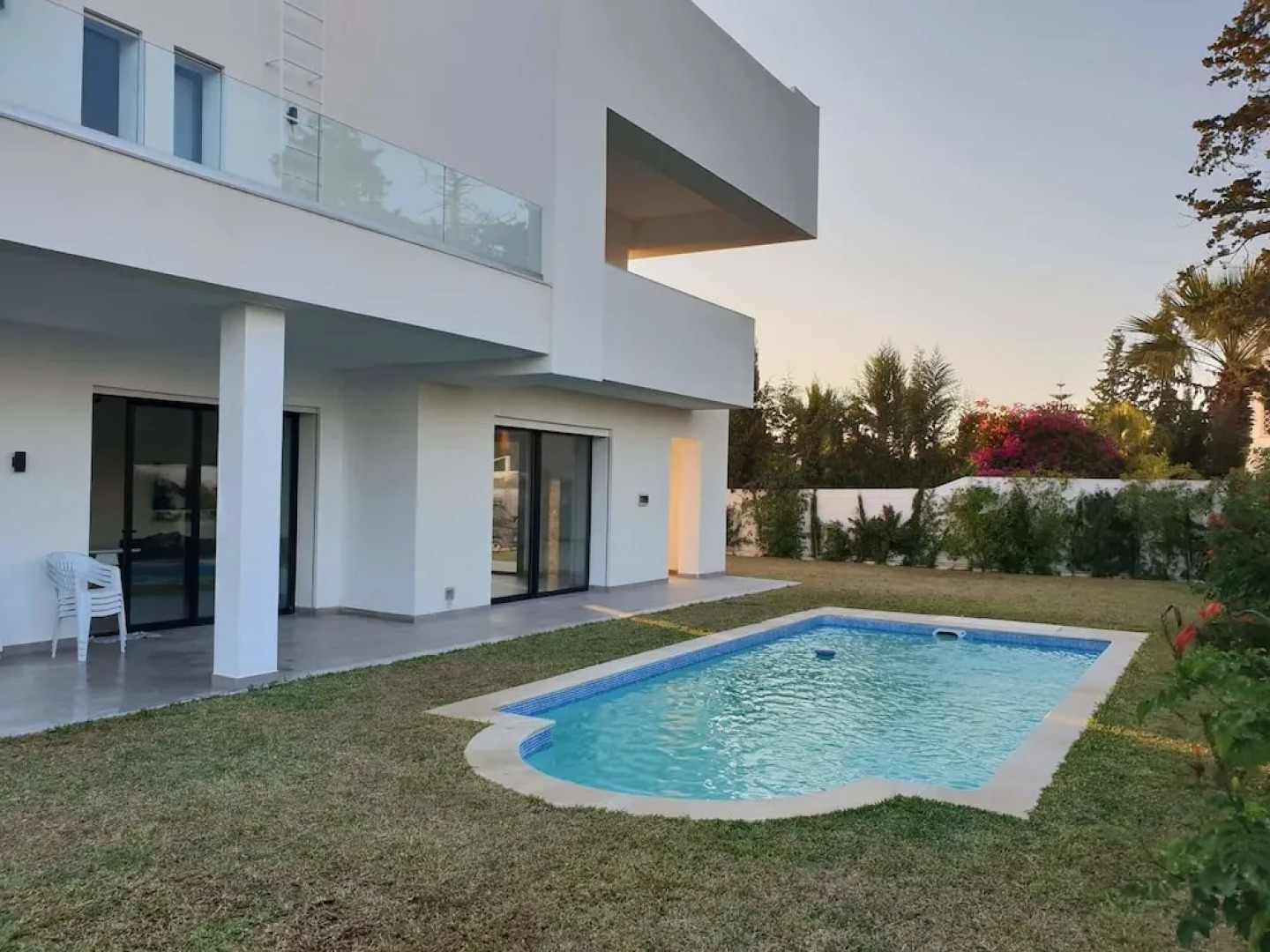 Très belle villa contemporaine