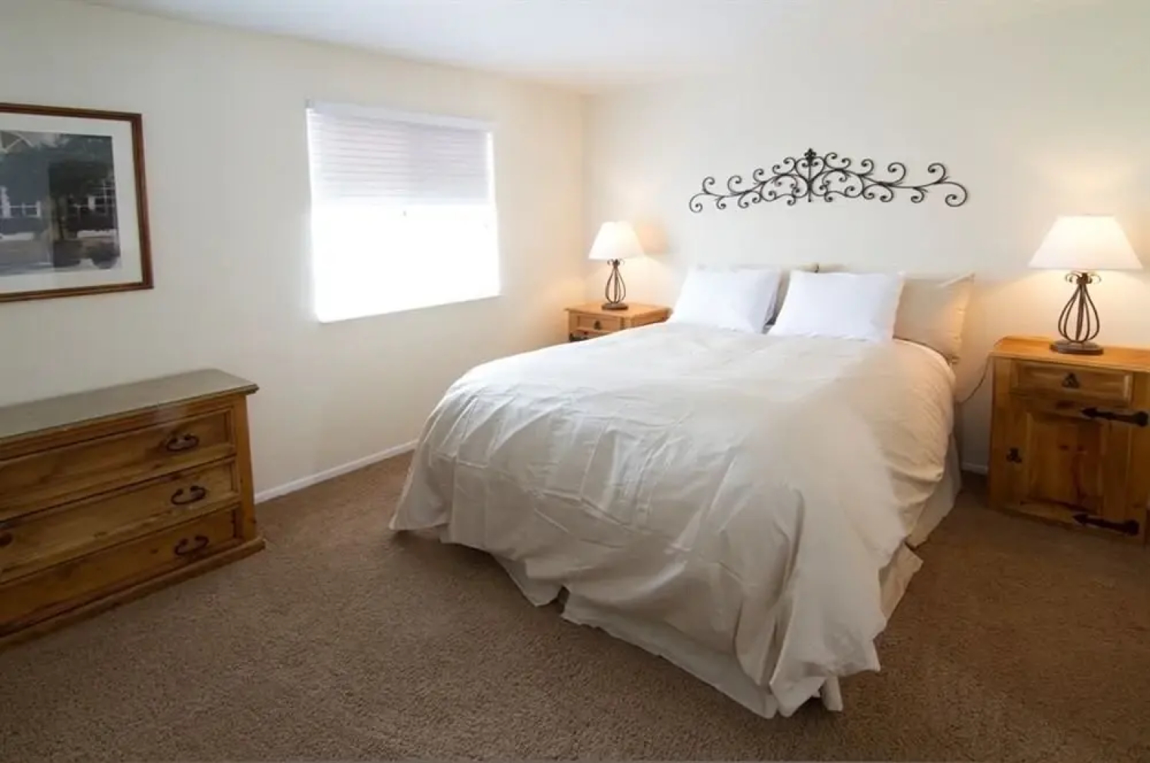 River Oaks Suites & Apartments