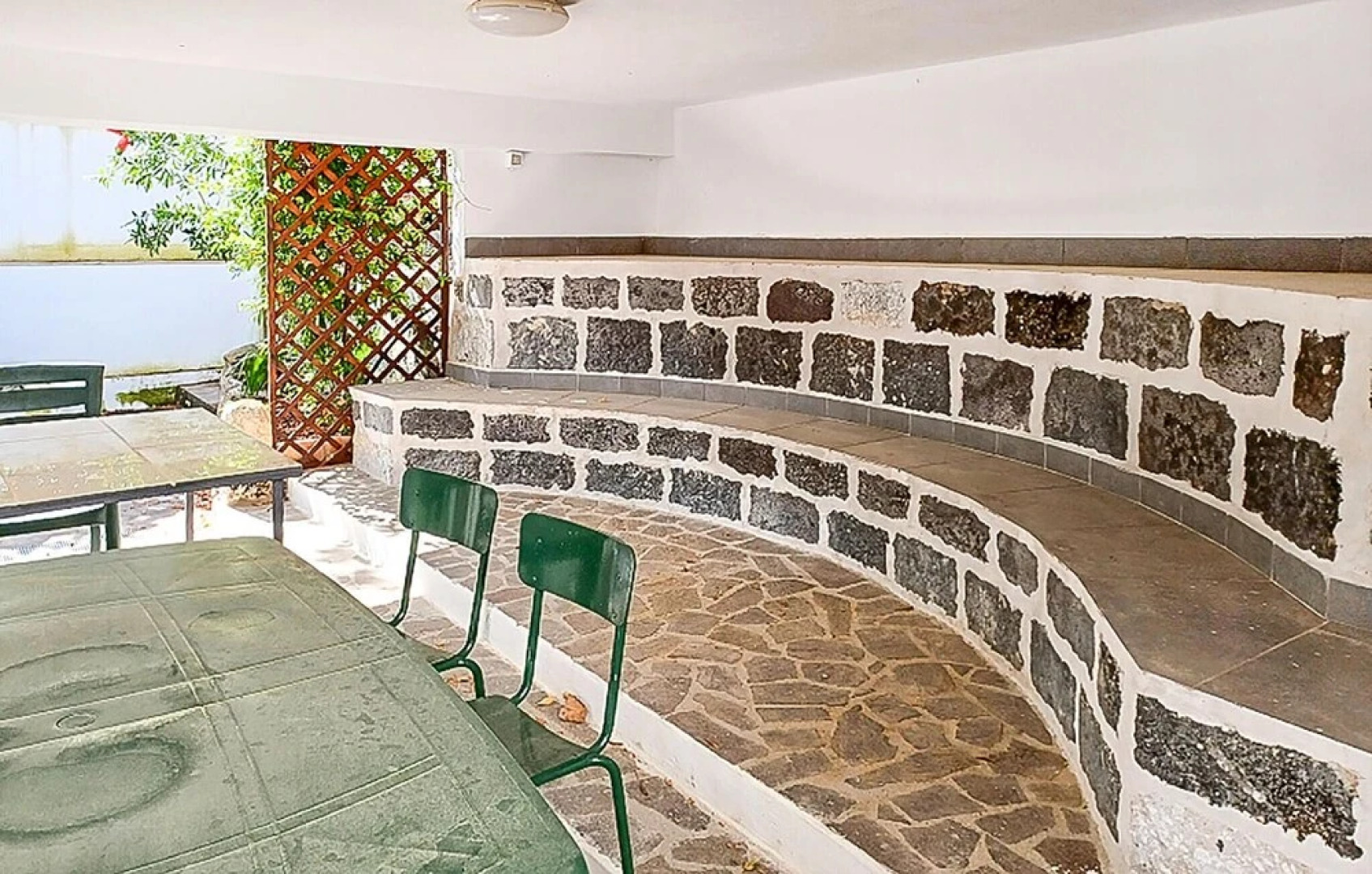 Stunning Home in Villa San Giovanni With 4 Bedrooms and Wifi