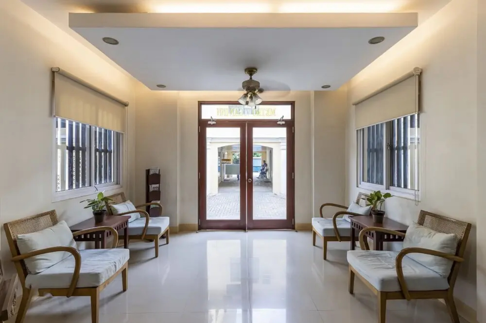 Metro Vigan Inn By Zuzu