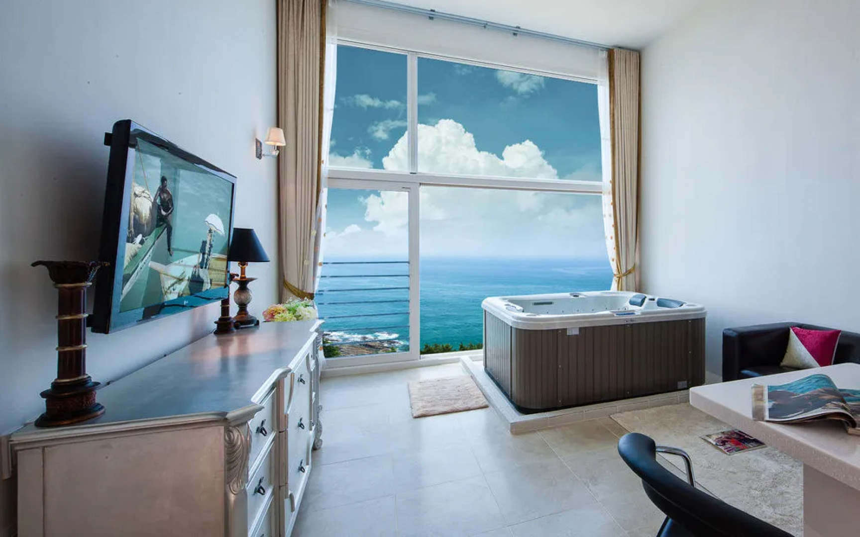 MarinePia Namhae Resort Pension