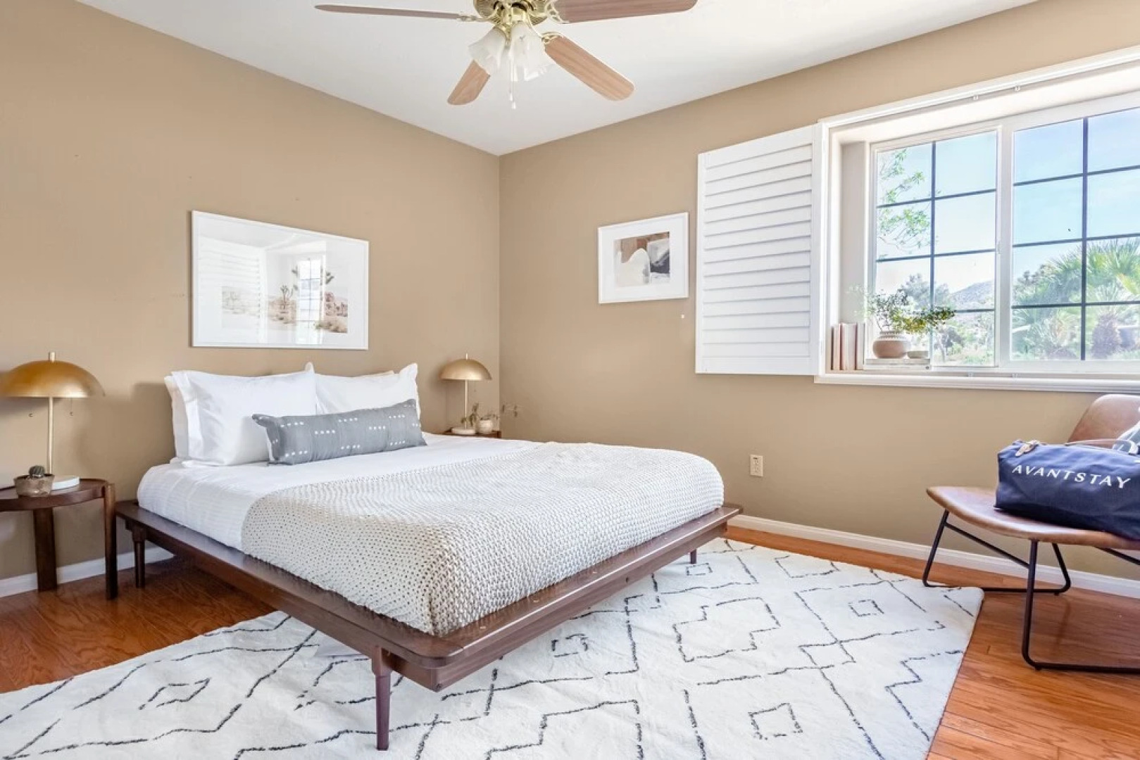 Desert Bloom by Avantstay Incredible Oasis w/ Dreamy Backyard & Patio