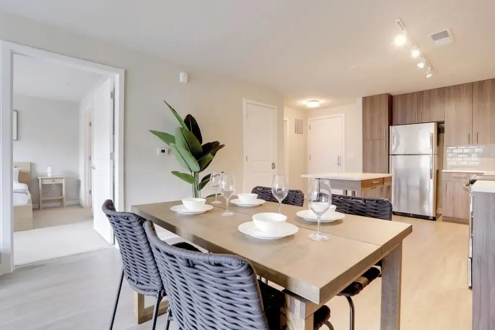 Comfort Apartments Near Capitol City