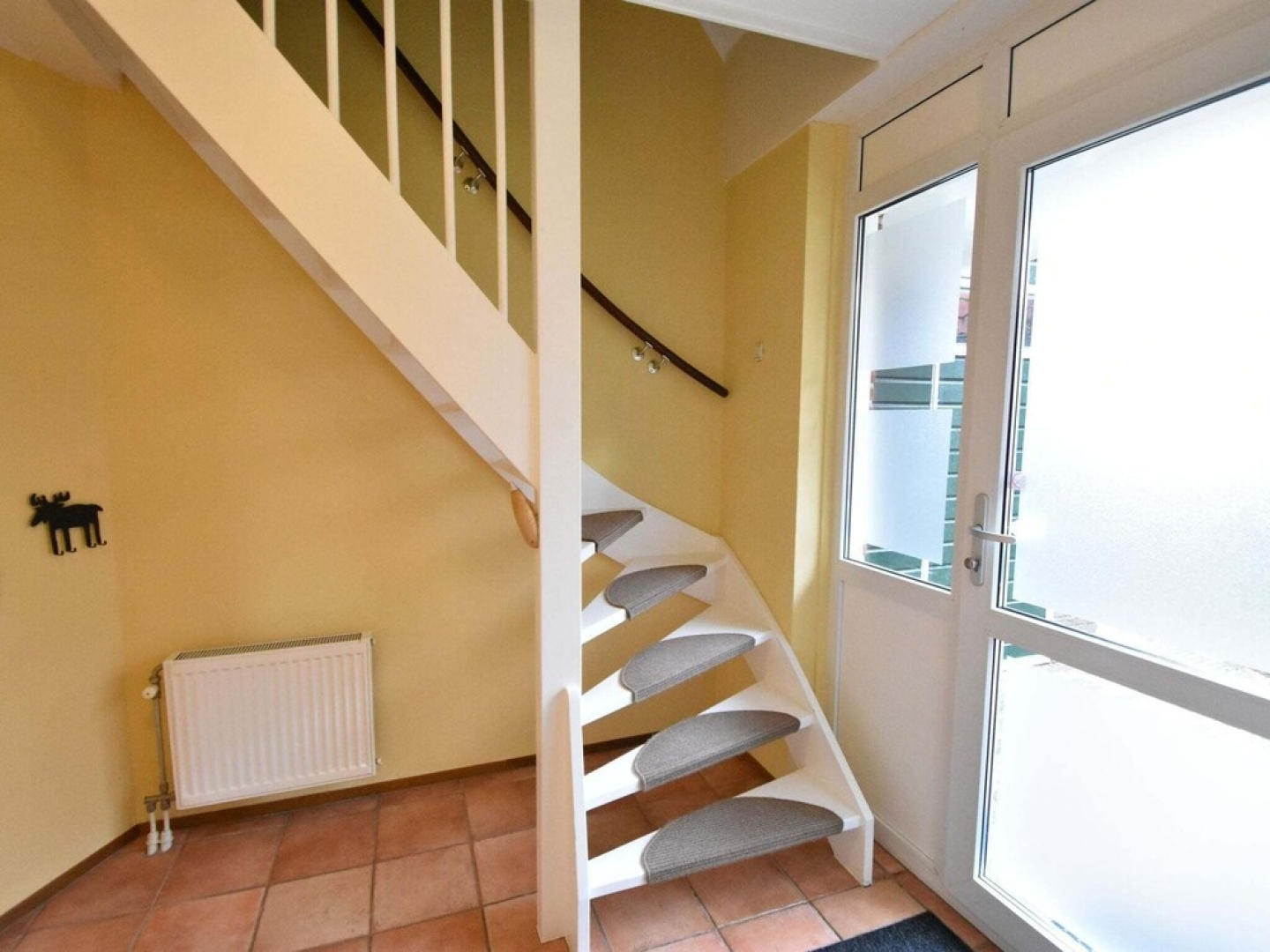 Modern holiday Home in South Holland by Lake Volkerak