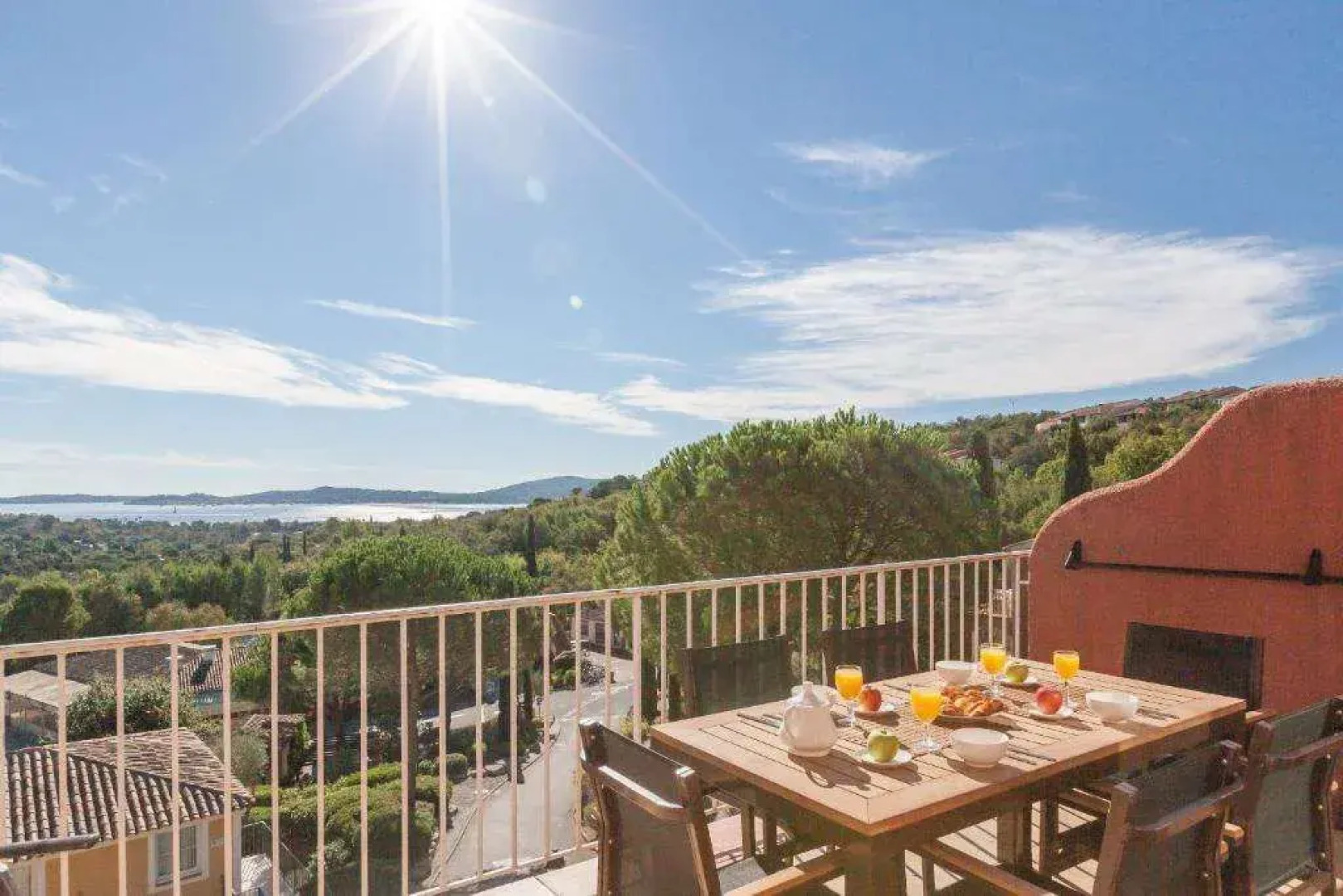 Hôtel Résidence Pierre & Vacances Les Restanques du Golfe de Saint-Tropez