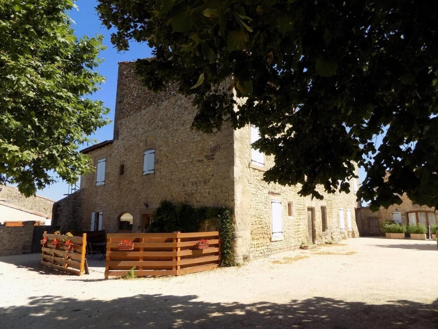 Les gîtes de Genas - Gîte du Platane