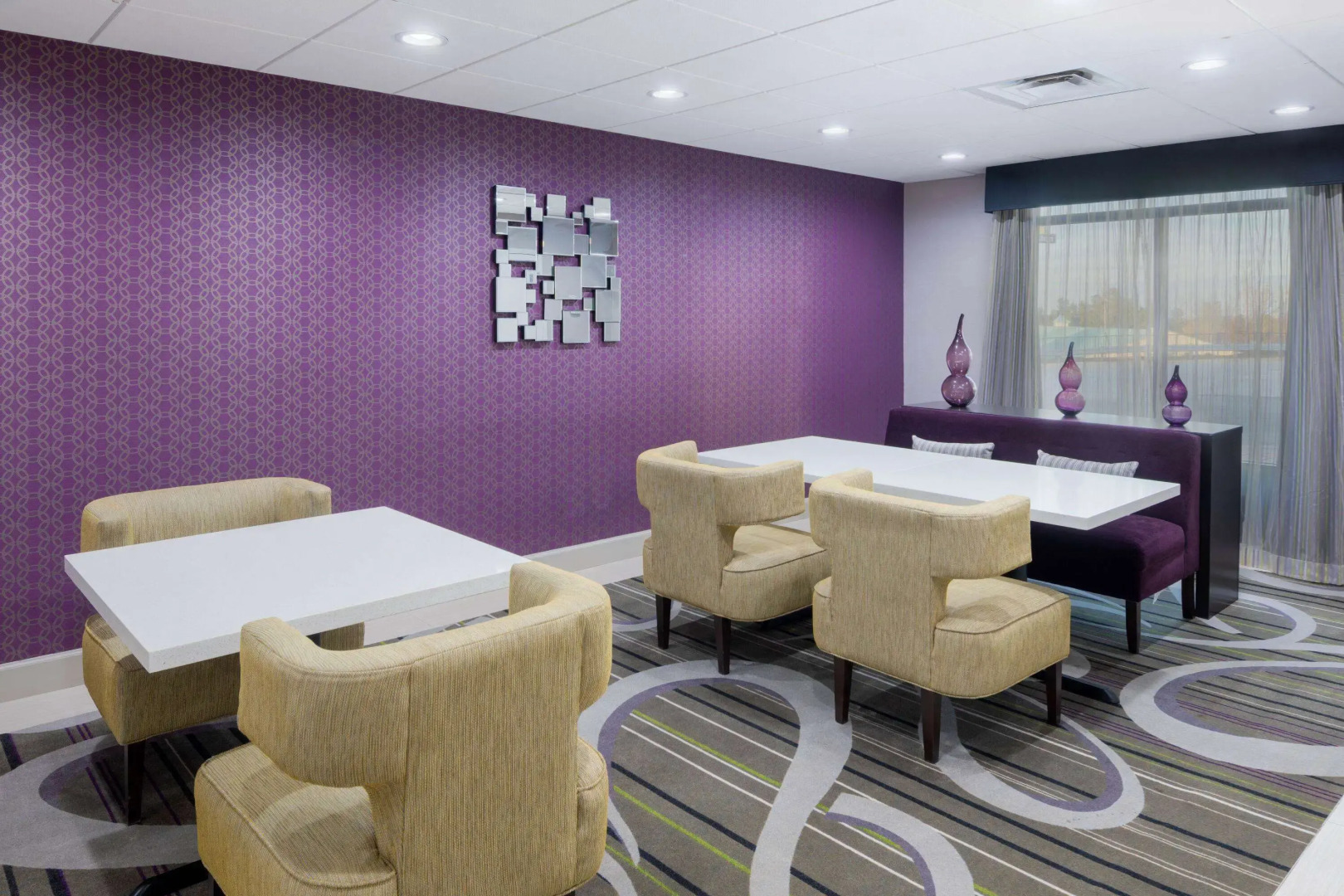 La Quinta Inn & Suites by Wyndham Kennesaw
