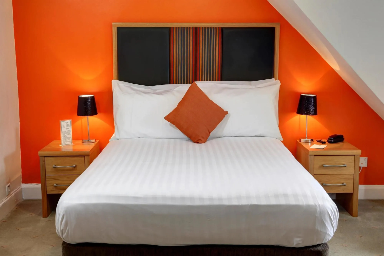 Отель Buchanan Arms