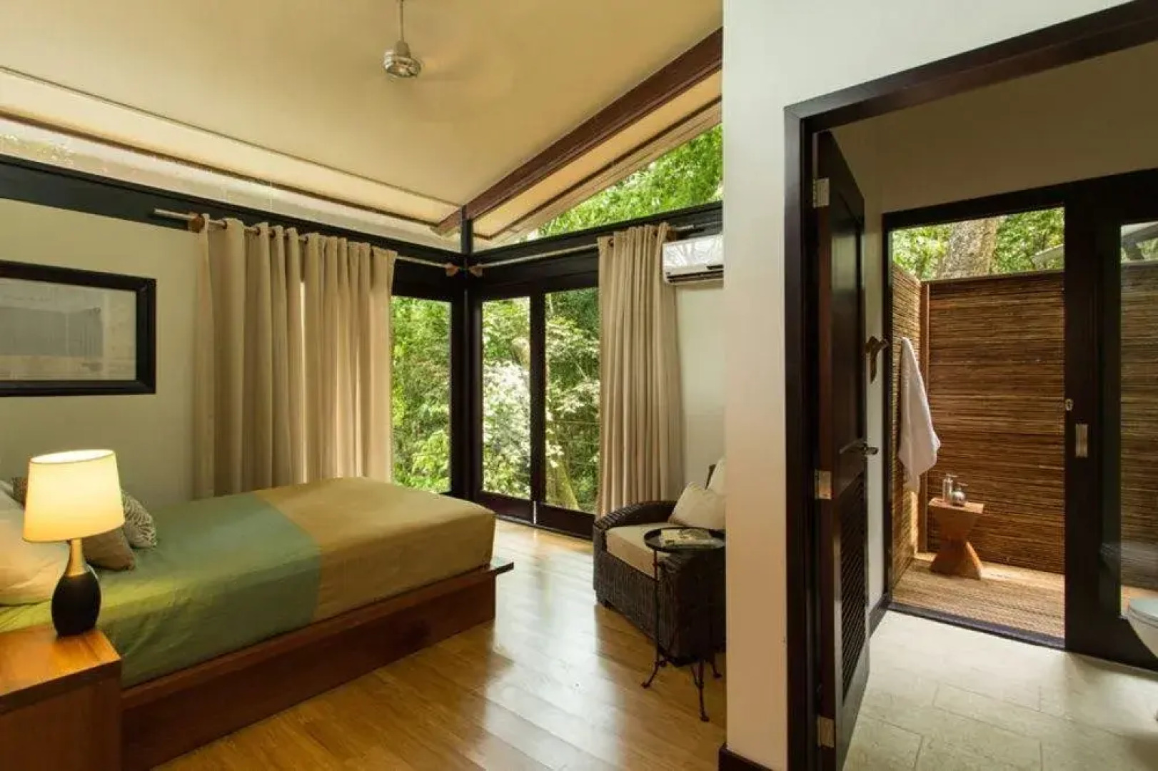 Isla Palenque Member of the Cayuga Collection