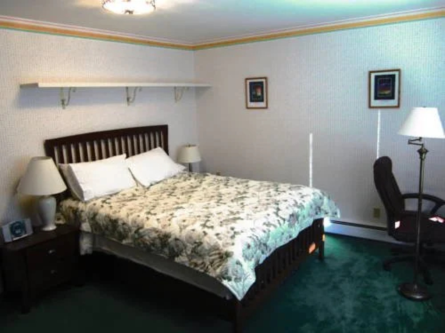 Golden Umbrella Bed and Breakfast