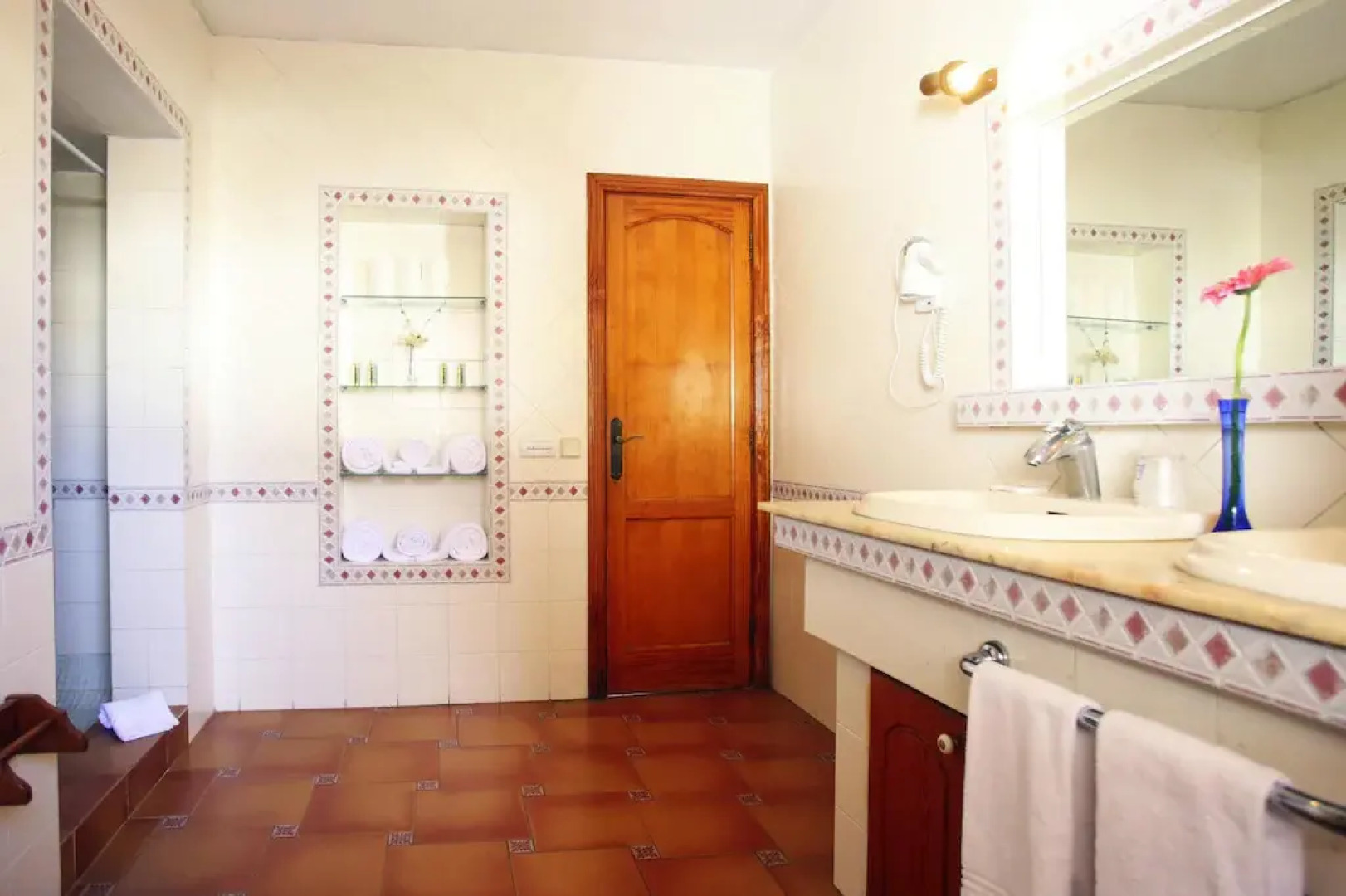 Holiday home in Caleta de Fuste with hot tub