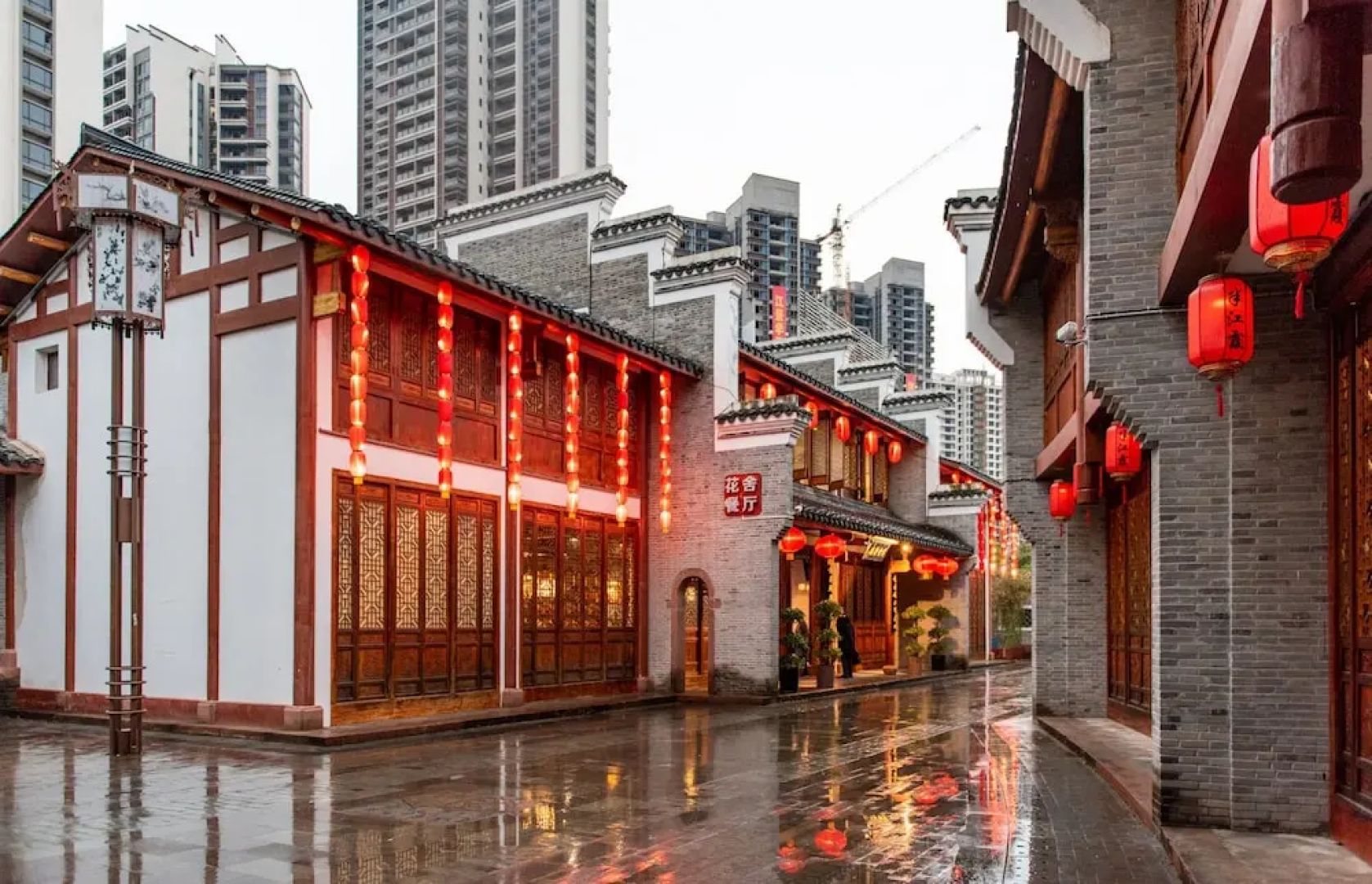 Qiansu Ban Jiang Xia Boutique Inn