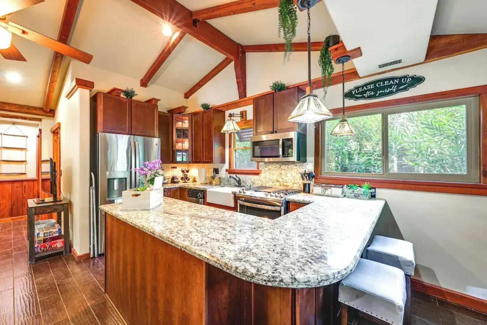 Idyllic Home in Kernville w/ Private Beach Access