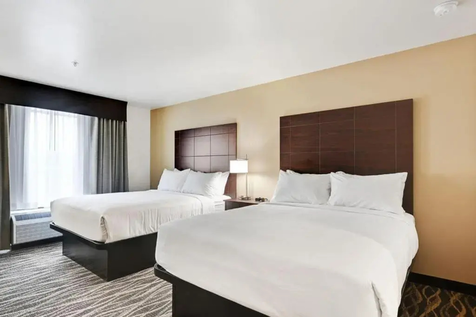 Cobblestone Hotel & Suites - Mosinee