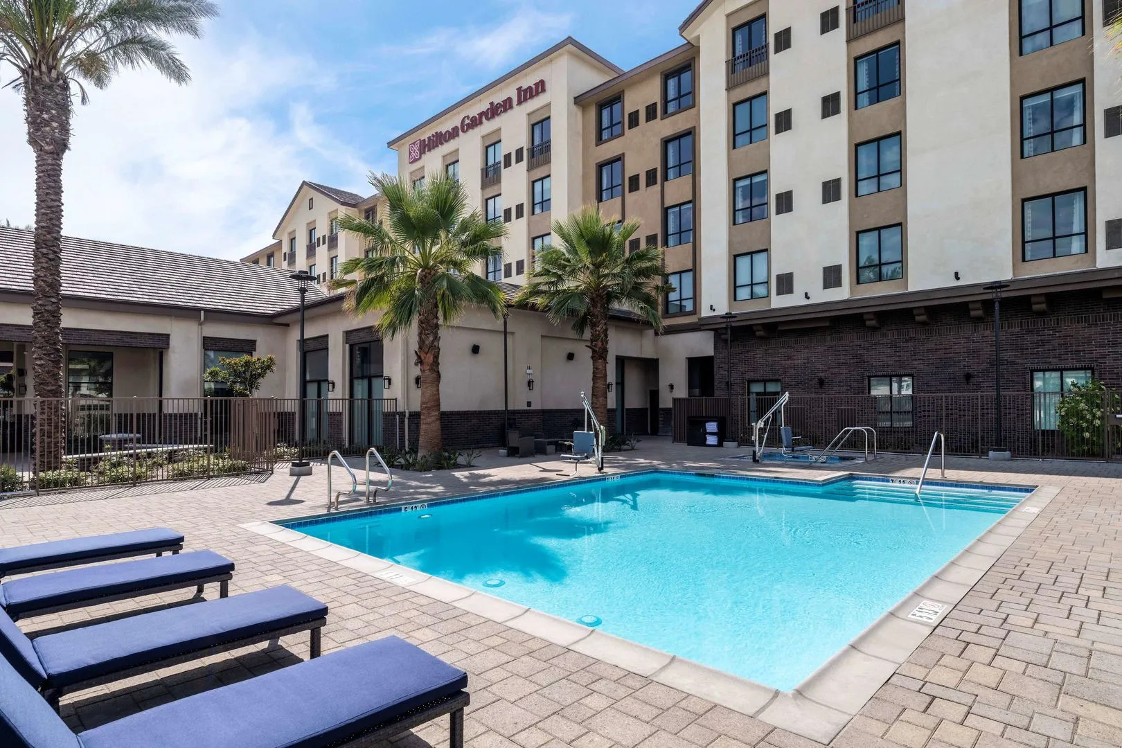 Hilton Garden Inn Pomona Chino