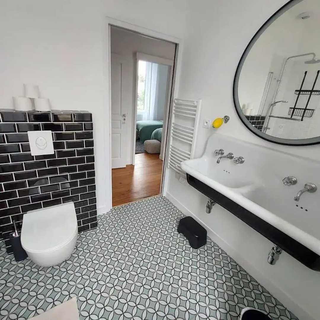 Maison Triton Et Porcelaine