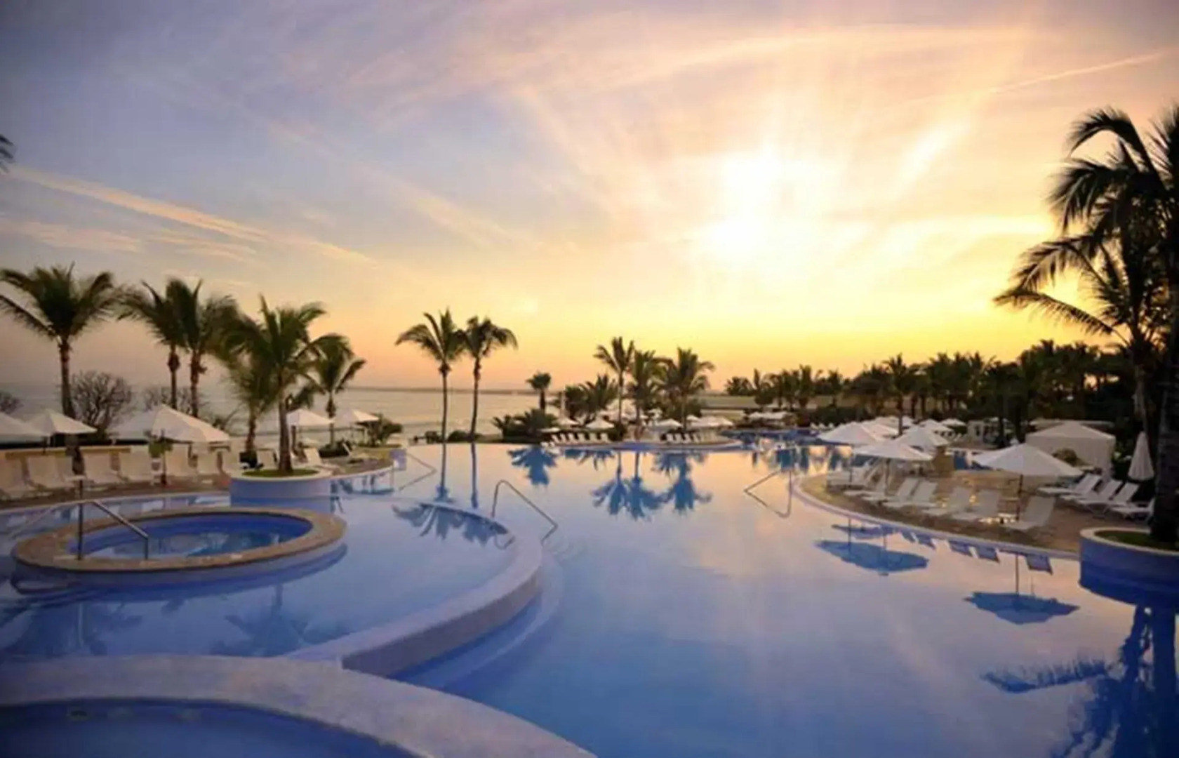 Pueblo Bonito Emerald Bay Resort & Spa - All Inclusive