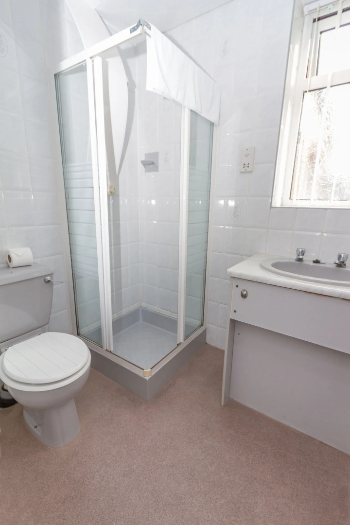 The Sandringham Court Hotel and Apartment