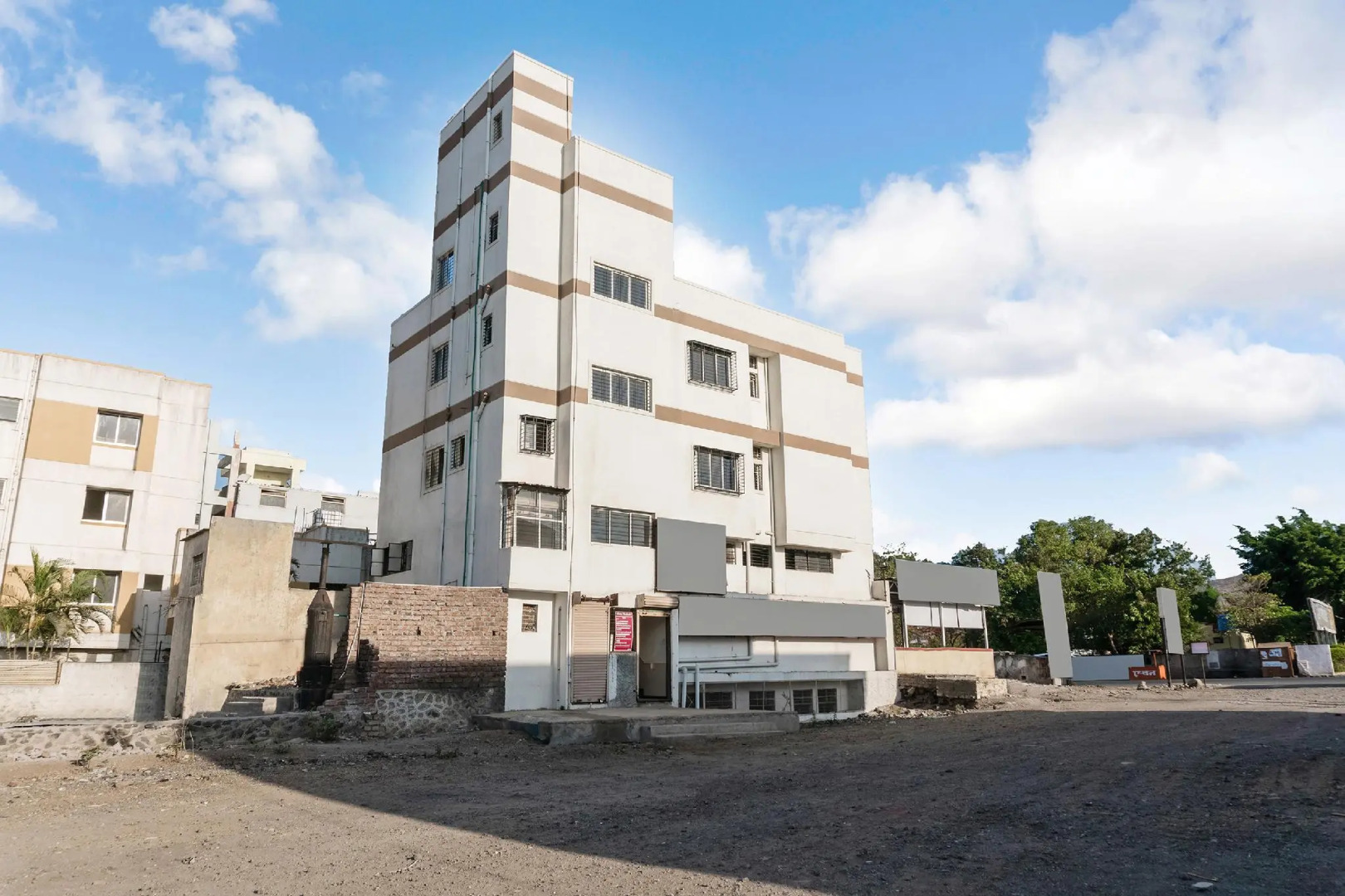 SPOT ON 40188 Torna Lodge