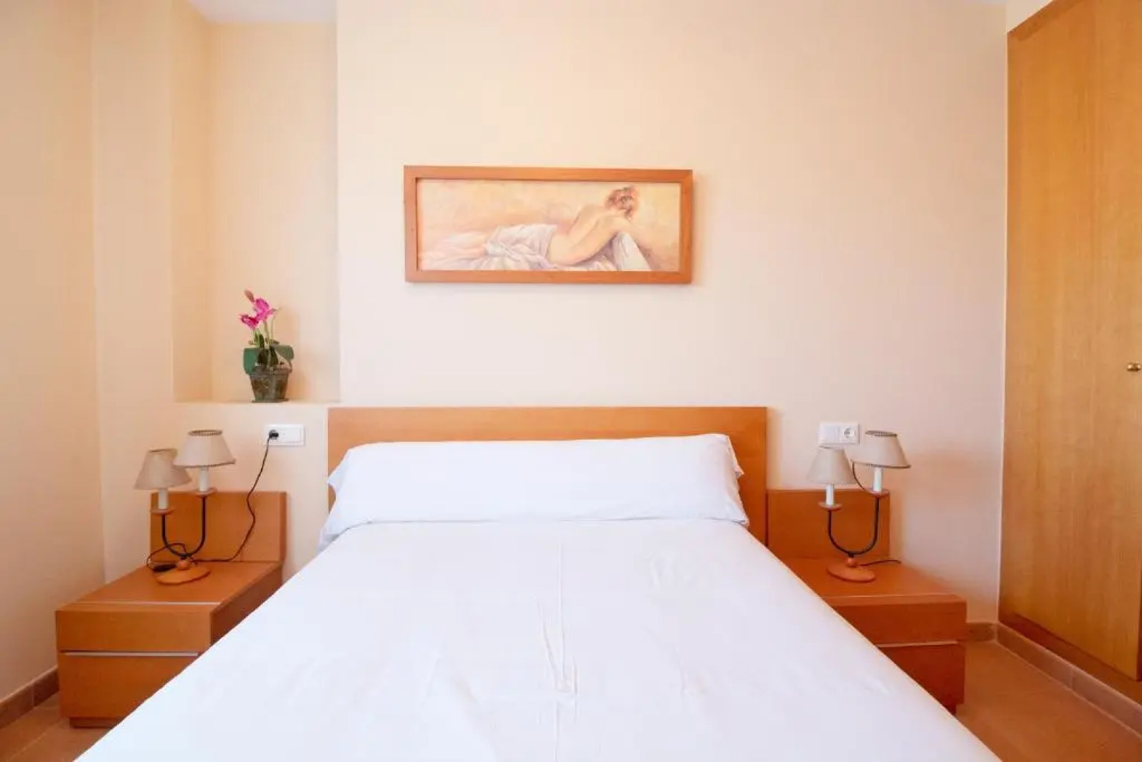 Global Properties, Apartamento en Marjal de Corinto con Piscina