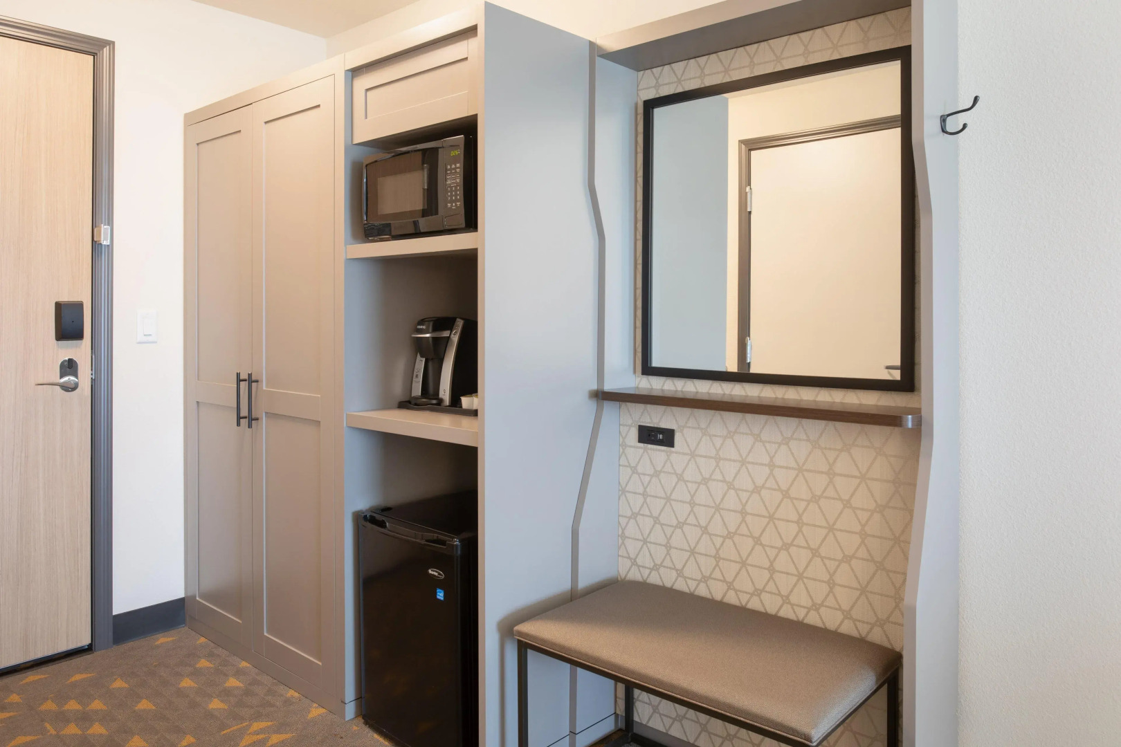 Holiday Inn Glendale - Stadium & Ent Dist by IHG