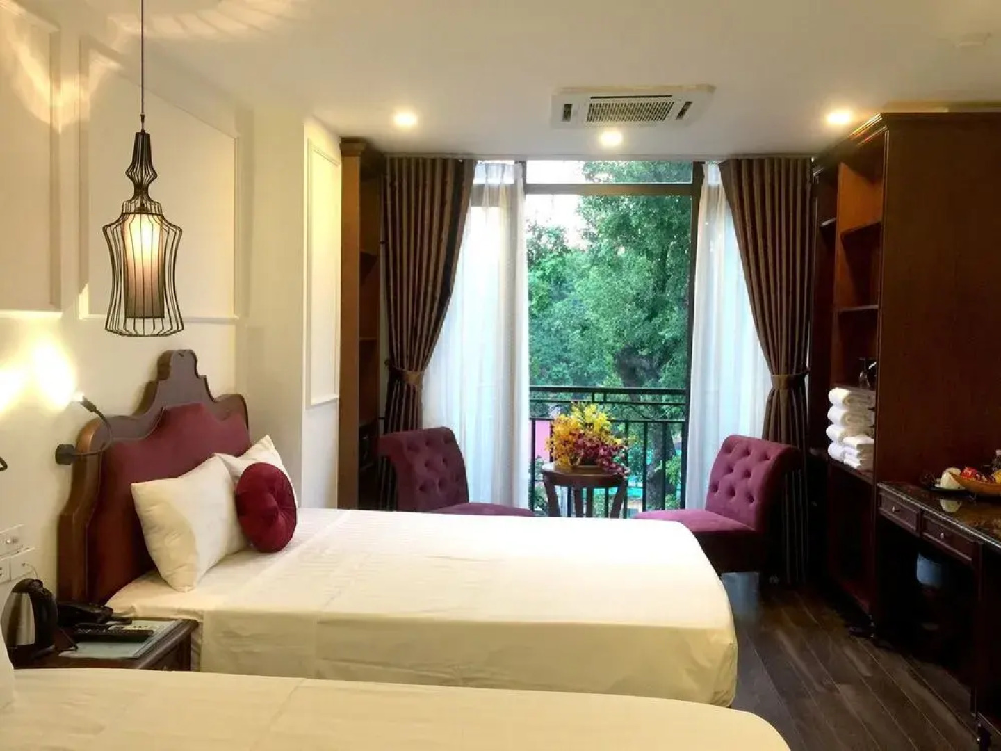 Vision Premier Hotel & Spa