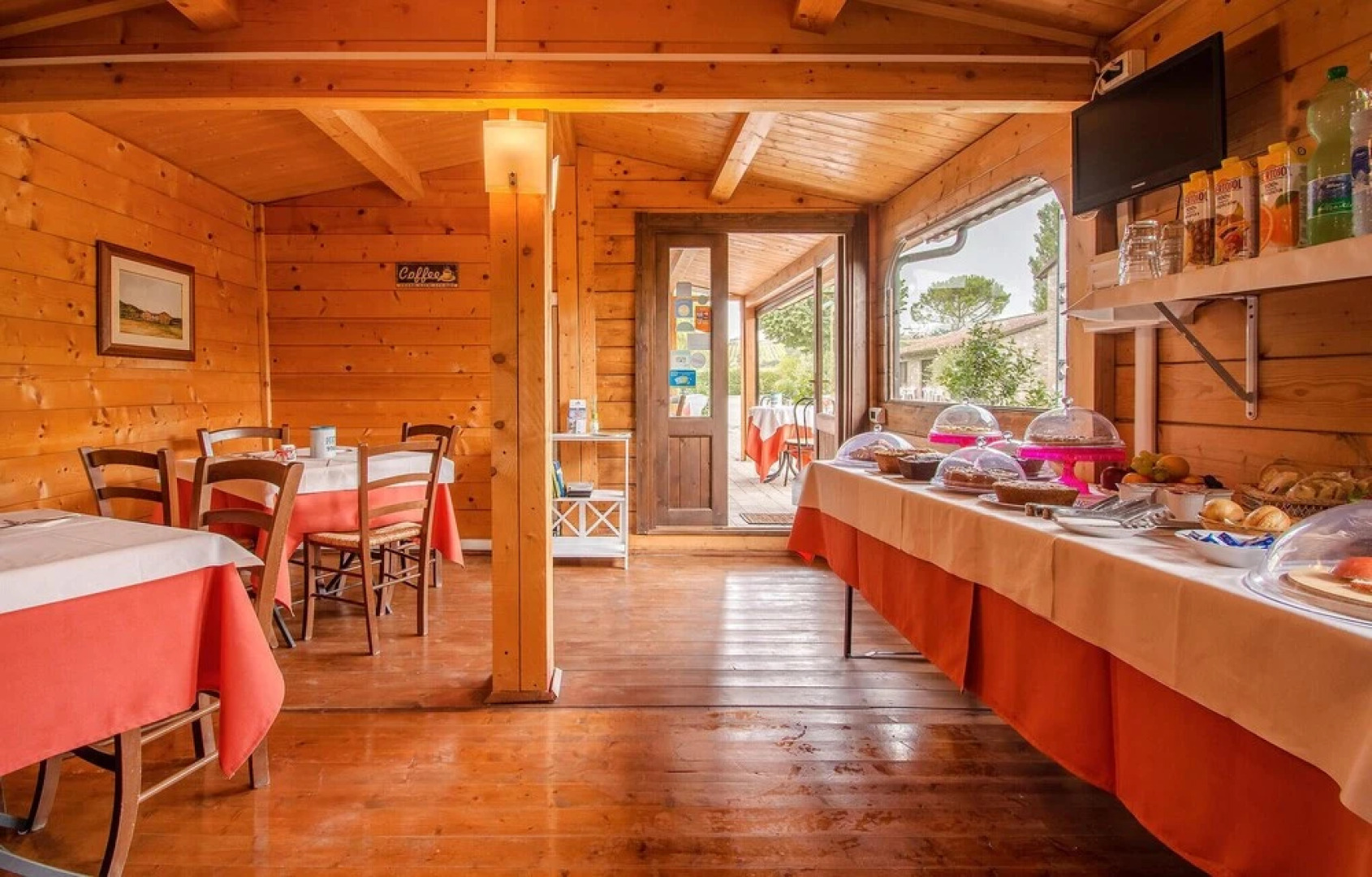 Beautiful Apartment in Magione With Outdoor Swimming Pool, Wifi and 1 Bedrooms