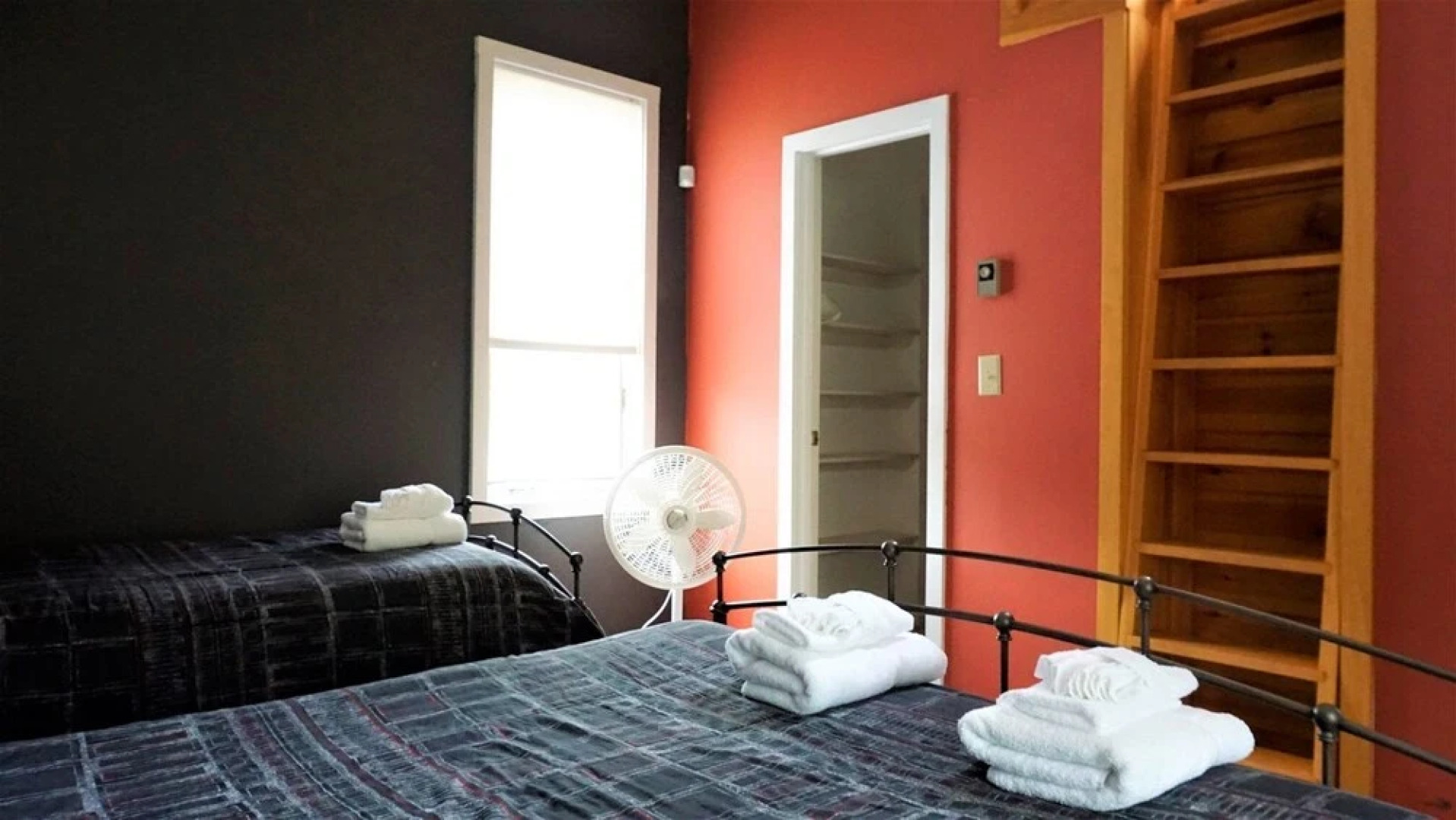 Pet Friendly Ski Vacation Condo in Waterville Valley Resort - Fri1v