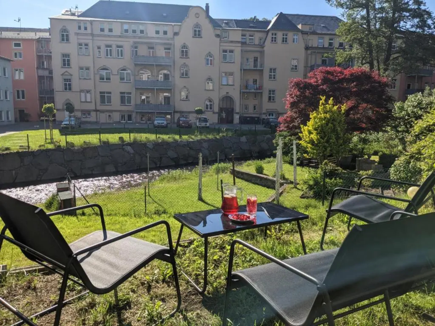 Familienwohnung für 3 mit Sauna, Pool & Terrasse - Famzi