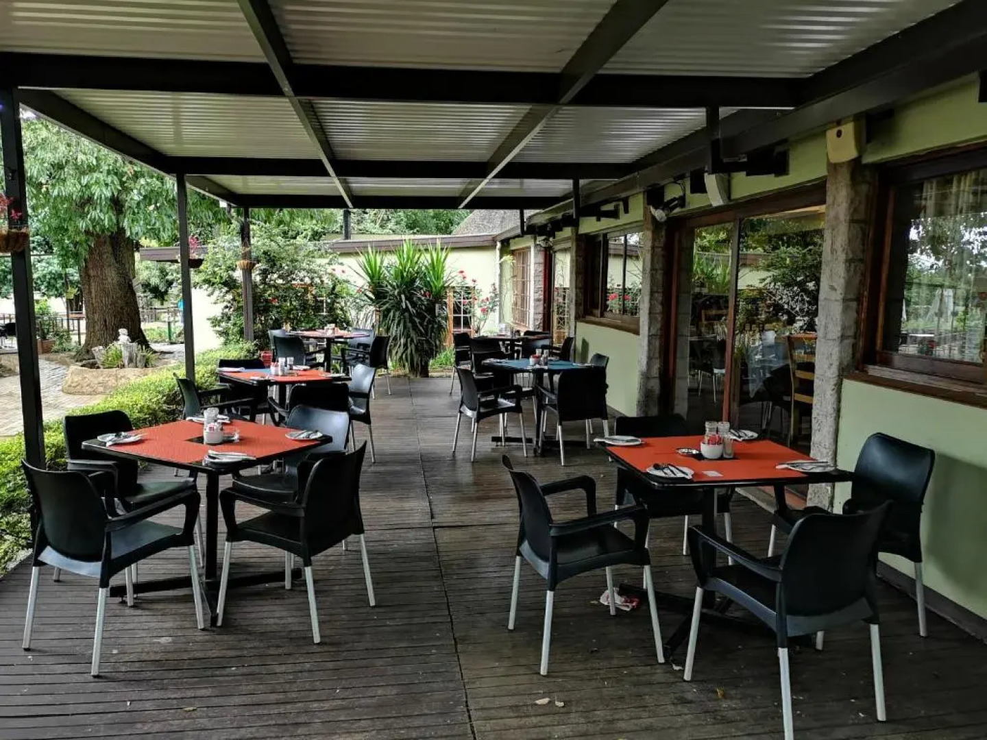 Gooderson Monks Cowl Golf Resort