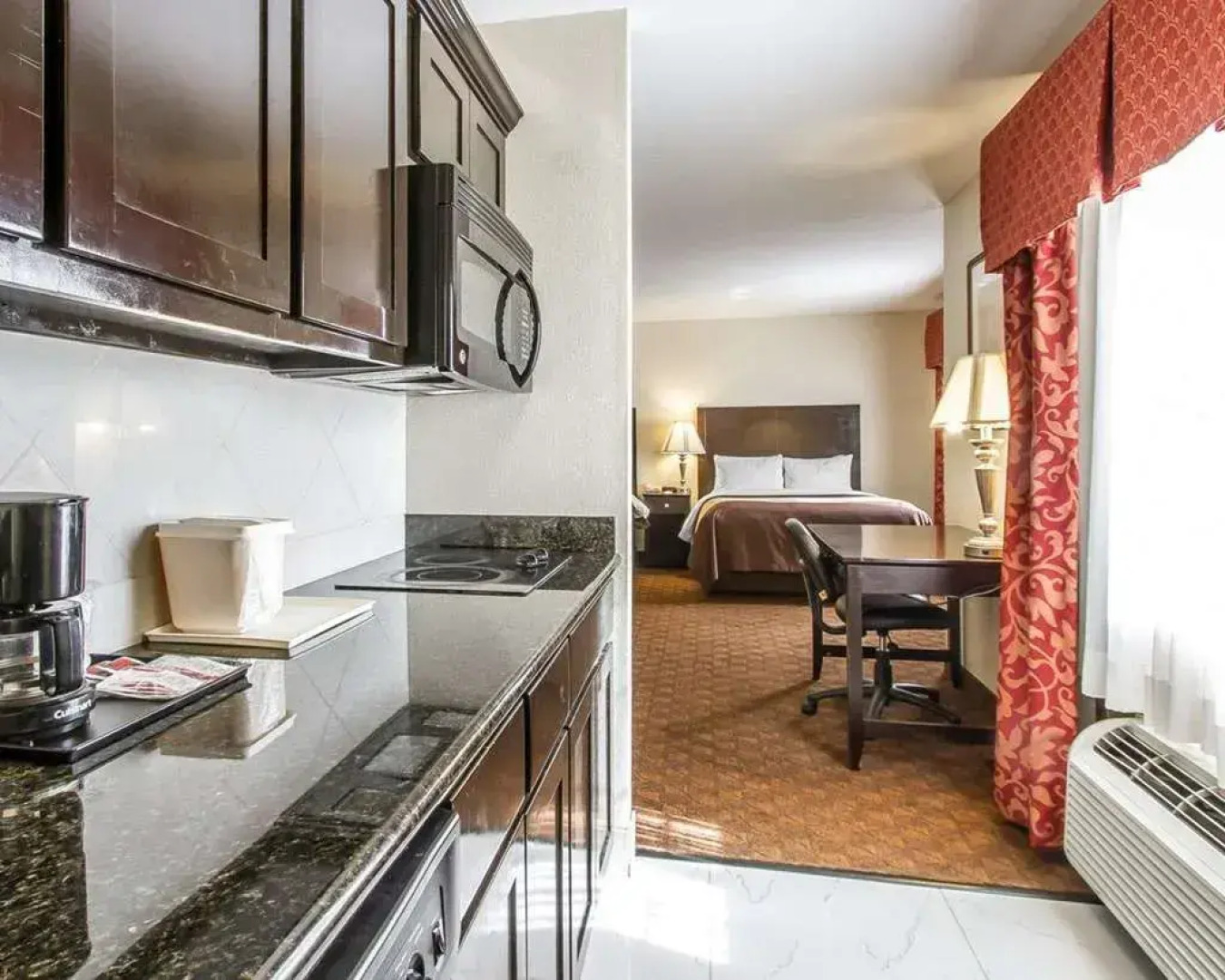 Comfort Inn & Suites Atoka