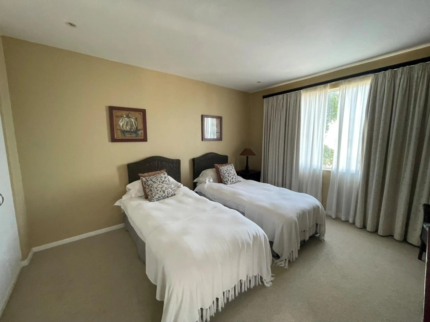 Lodge 93 Pinnacle Point Beach and Golf Resort