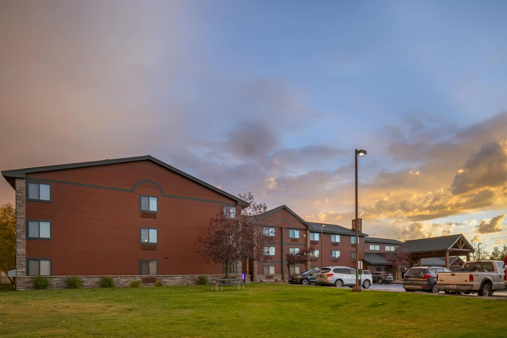 Best Western Plus McCall Lodge & Suites