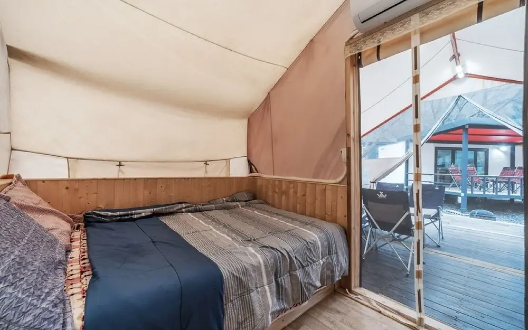 Saeyeon Glamping & Caravan Pocheon