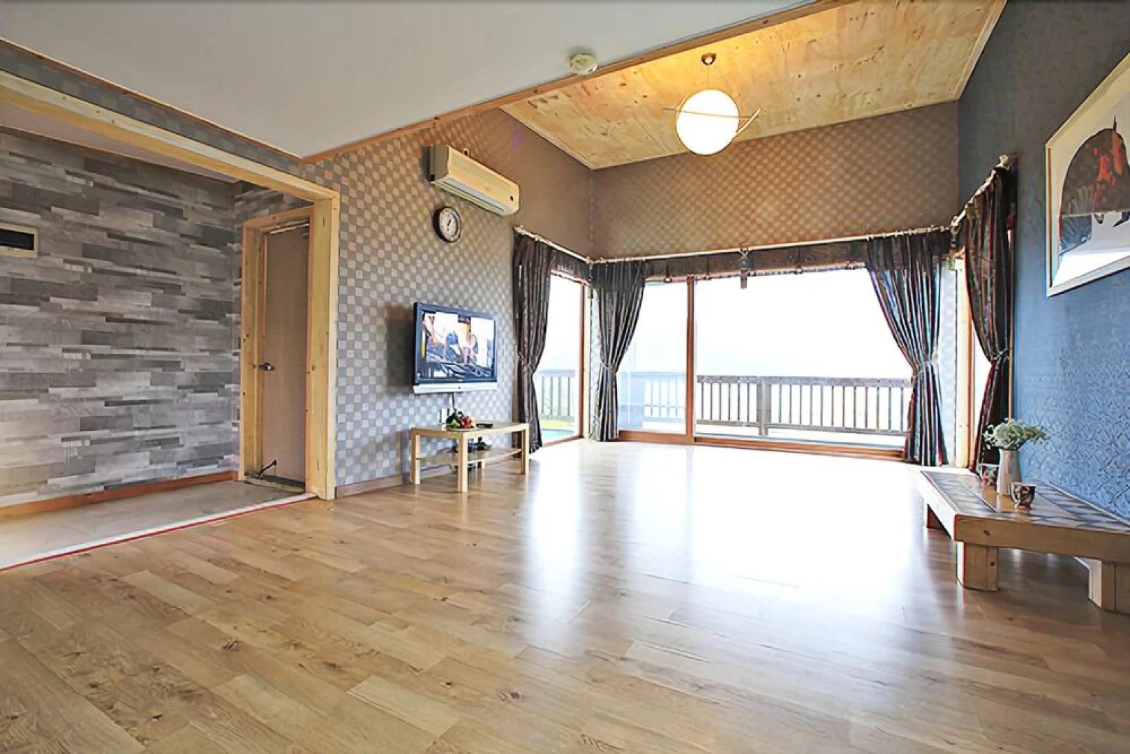 Anmyeondo Marimo Pension