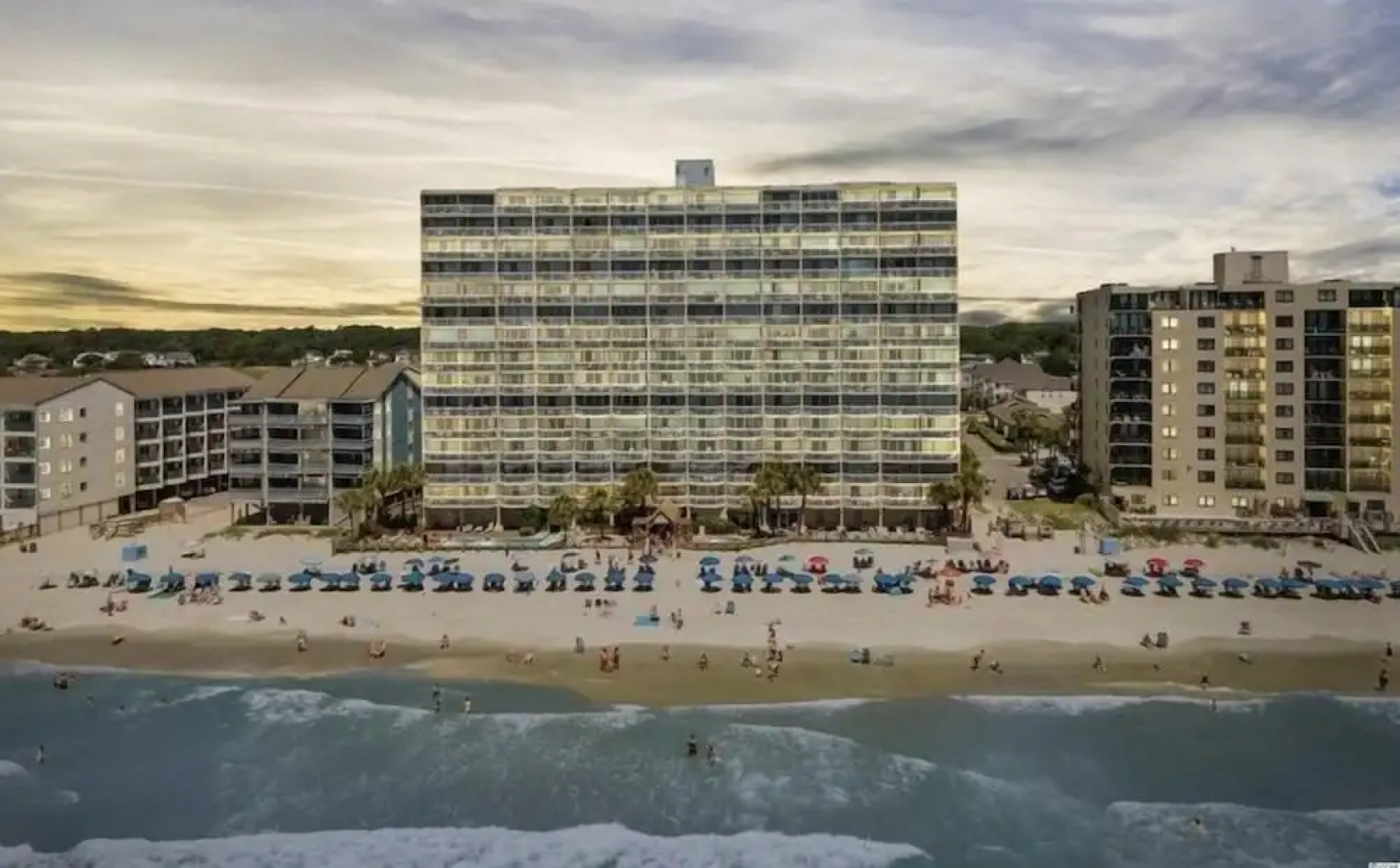 1205 Waters Edge Resort 1 Bedroom Condo by Redawning