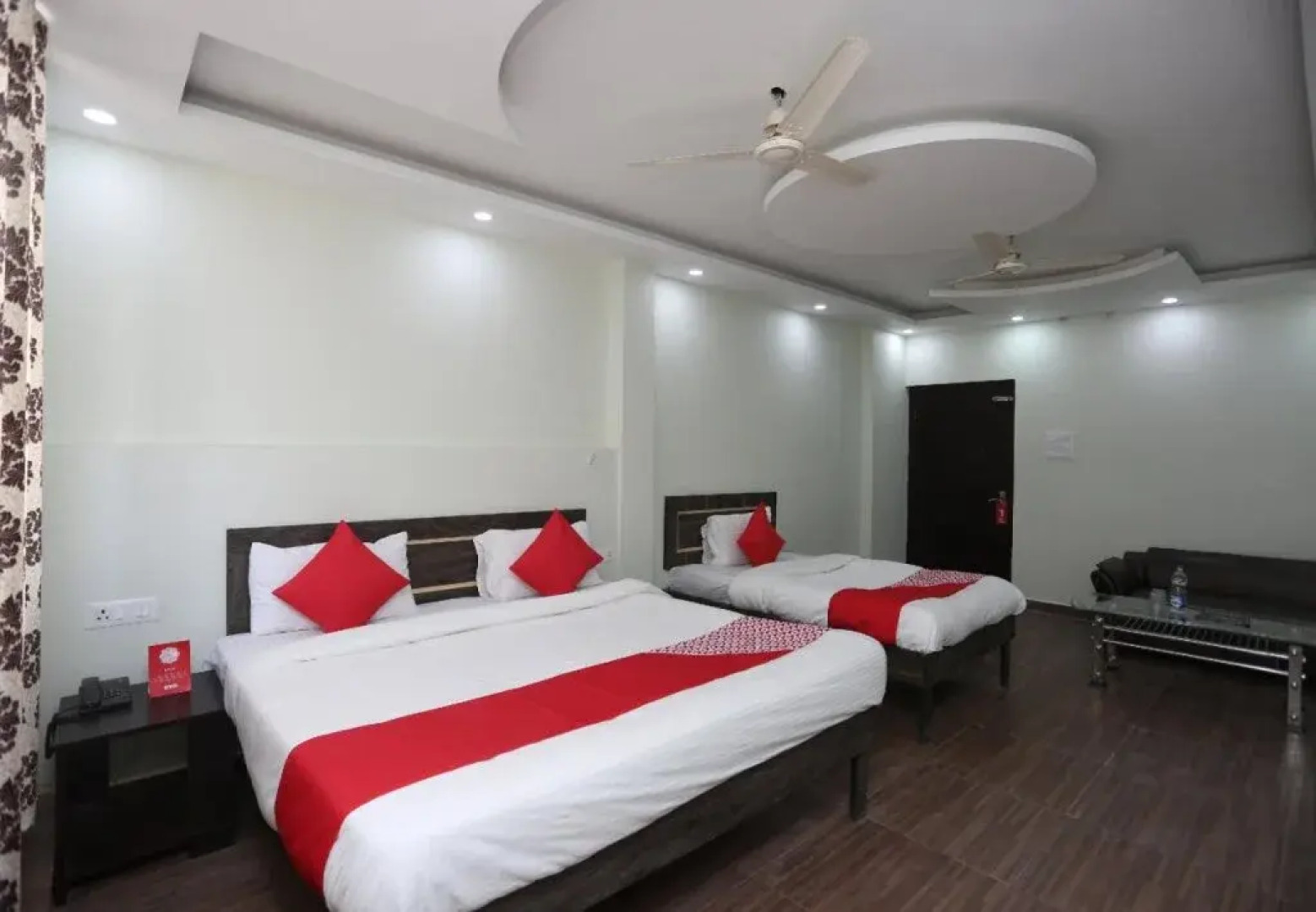 Hotel Baswari By OYO Rooms