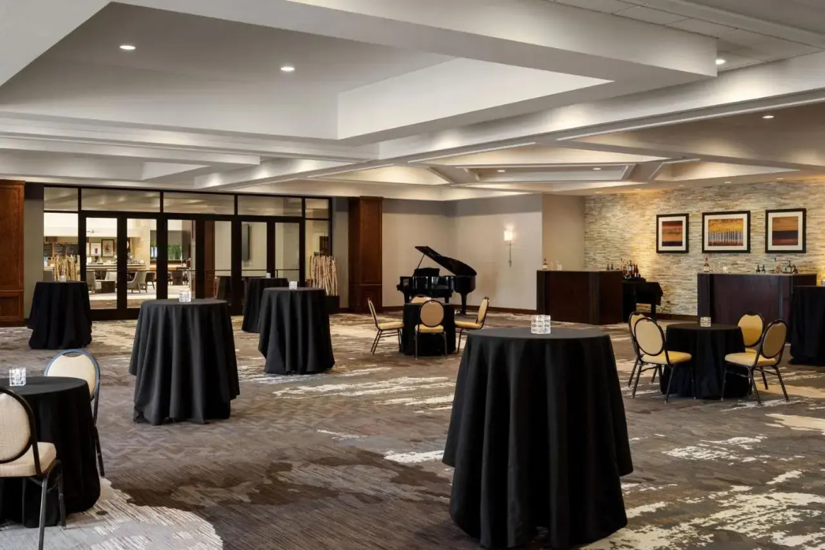 The Northland Inn - All Suite Hotel