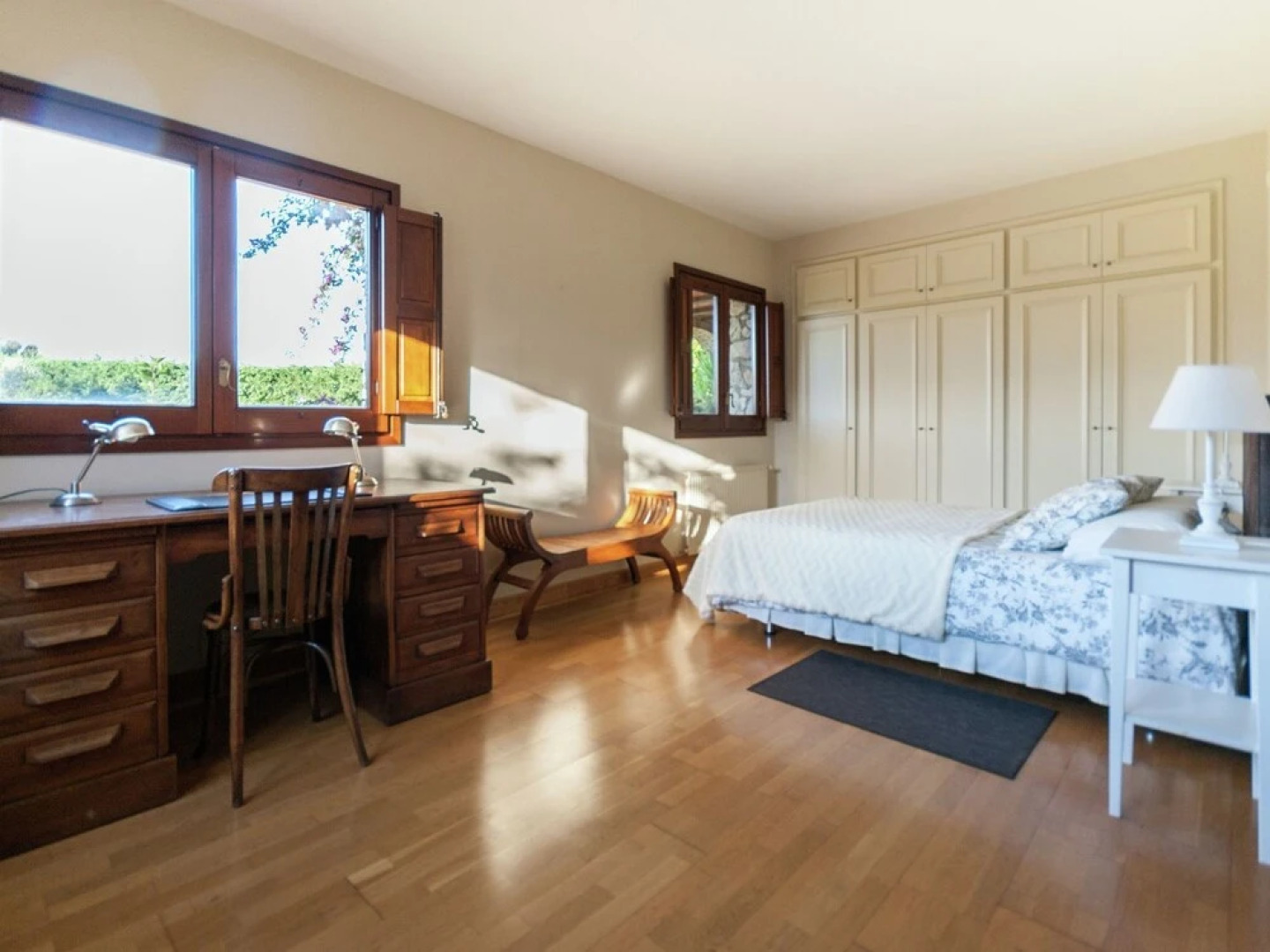 Magnificent Villa in Peralada with Private Pool, lovely garden, with chill out!