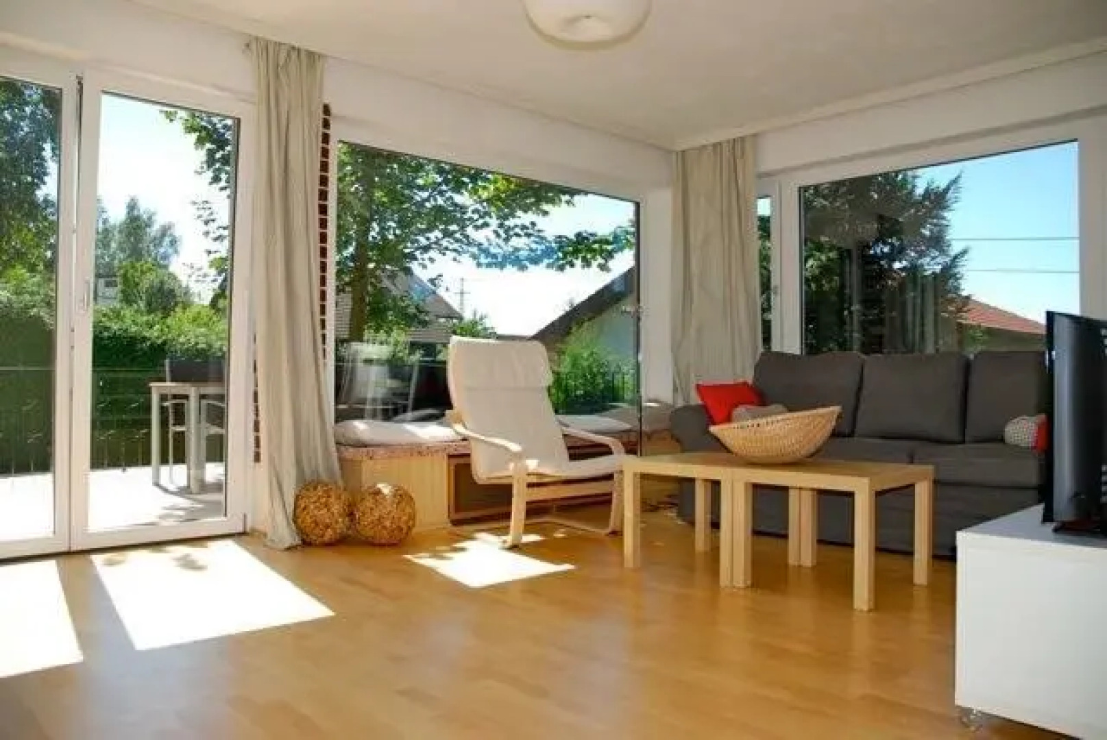 Apartment Sternentor