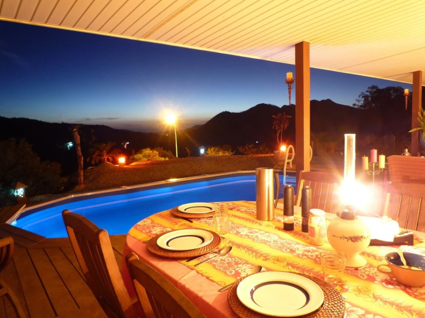 Tour du Monde, Gîte Des Voyageurs