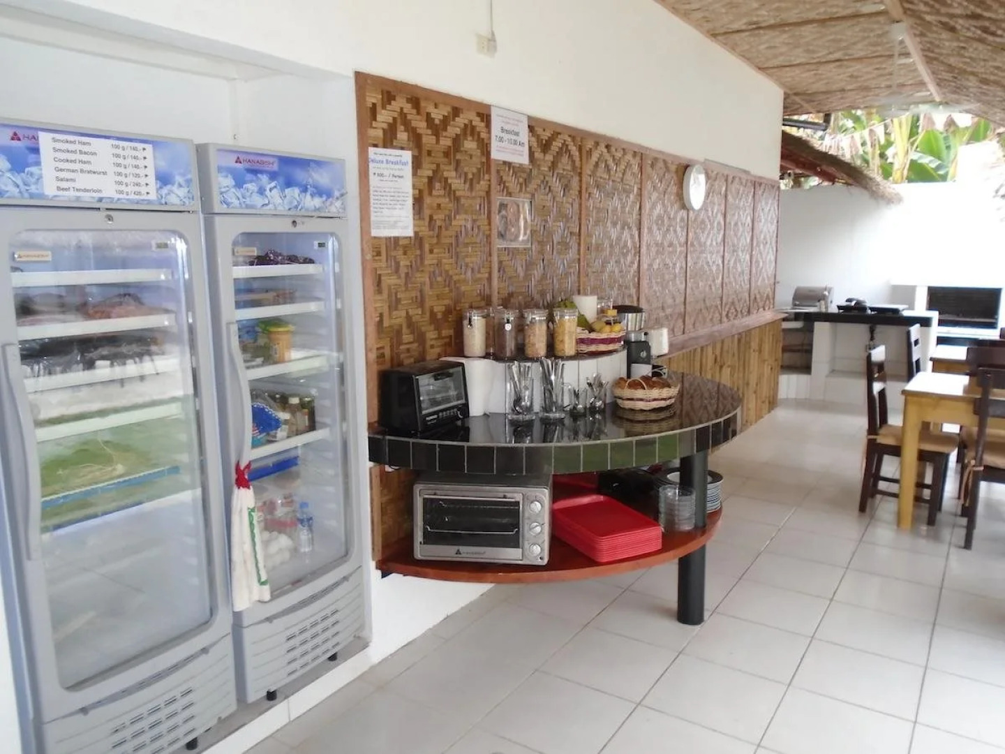 Parrot Resort Moalboal