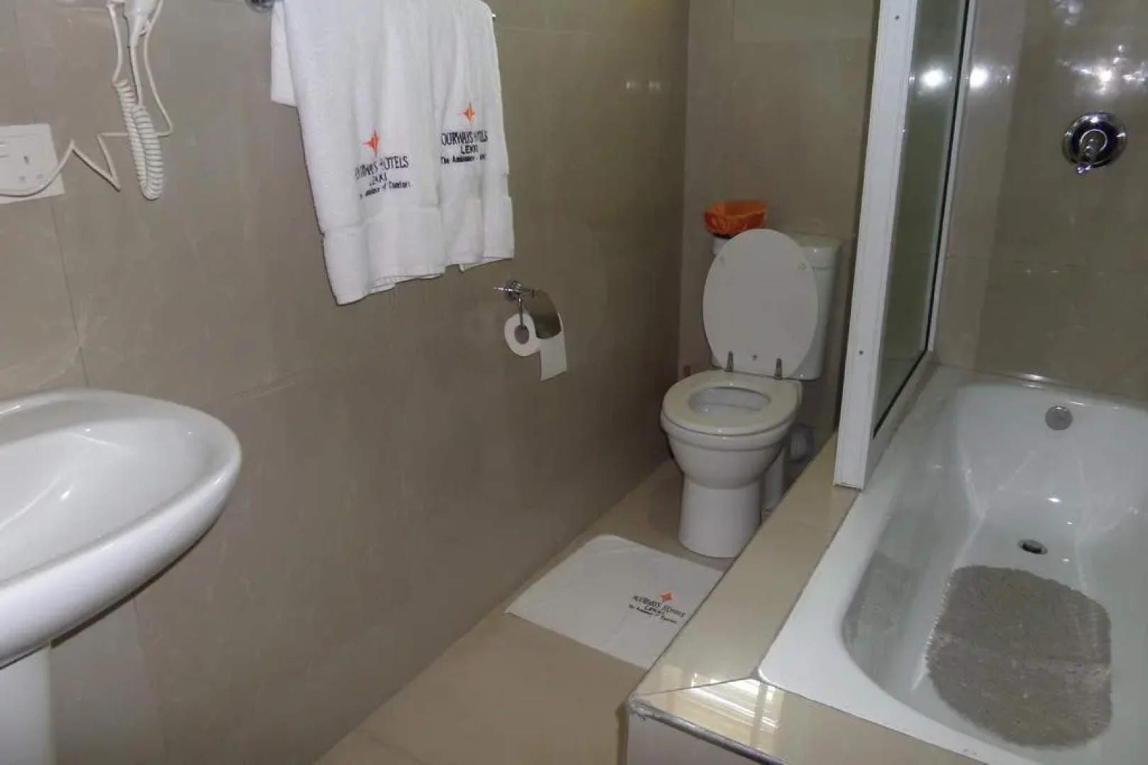 Fourways Hotel