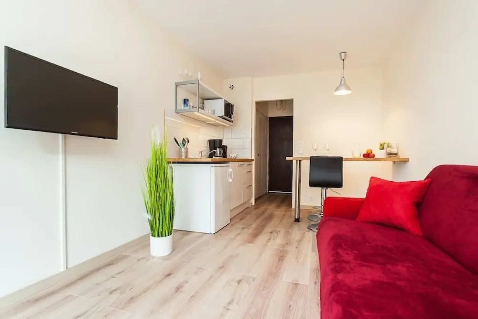 Seaside - Cosy Studio Balcony-AC