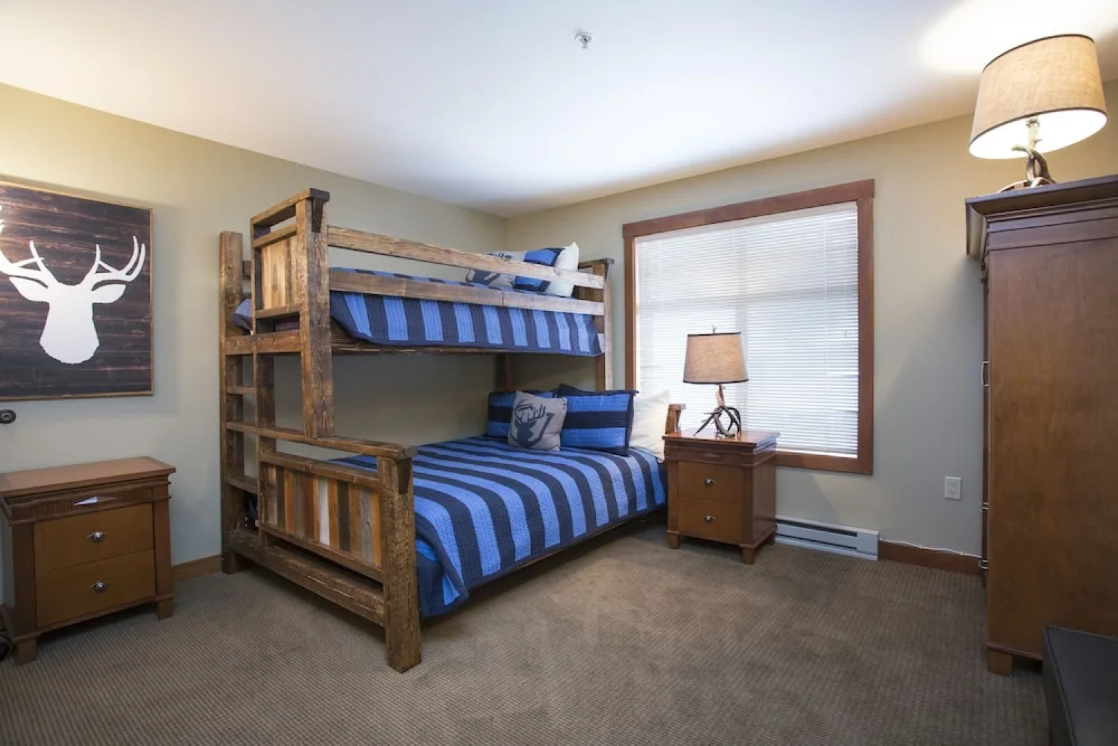 3322 - Two Bedroom Deluxe Powderhorn Lodge 2 Condo by RedAwning