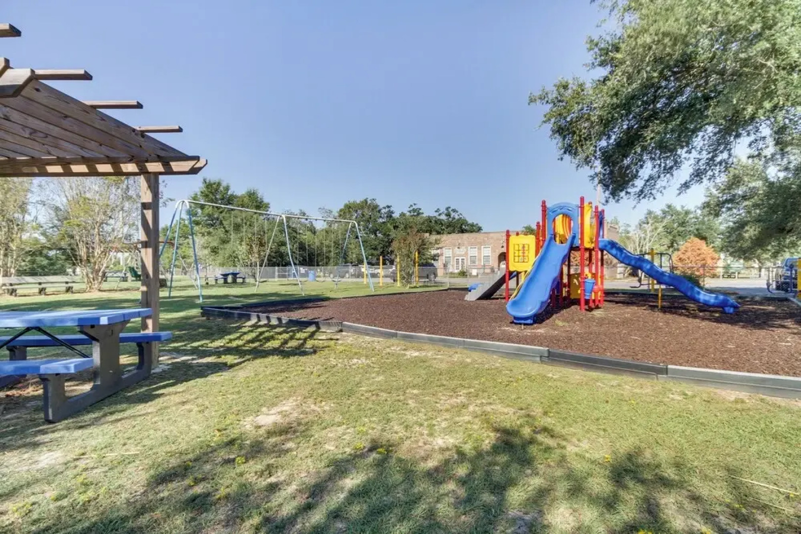 Waveland Vacation Rental - Walk to the Beach!