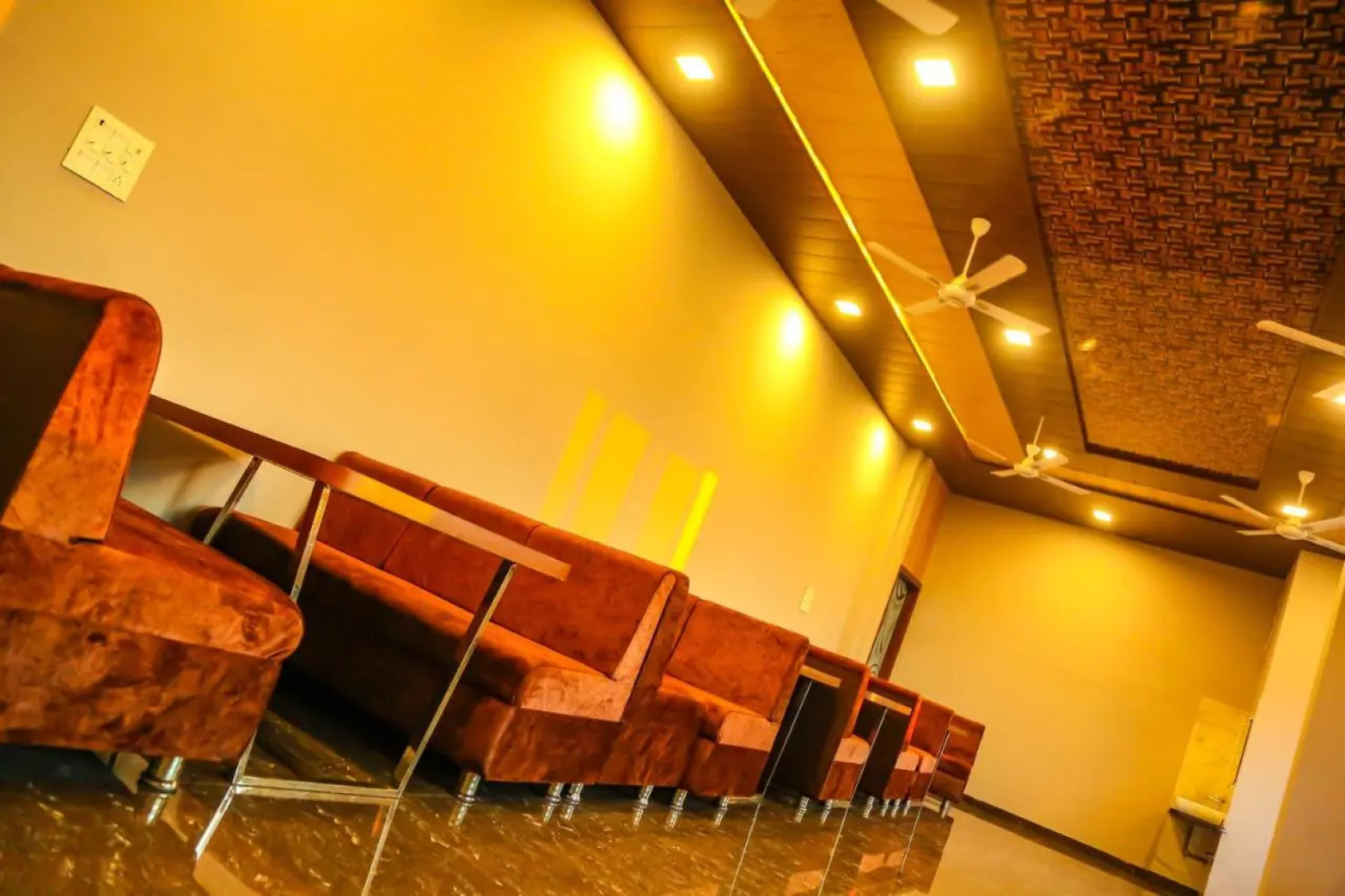 Aashirwad Hotels & Resort