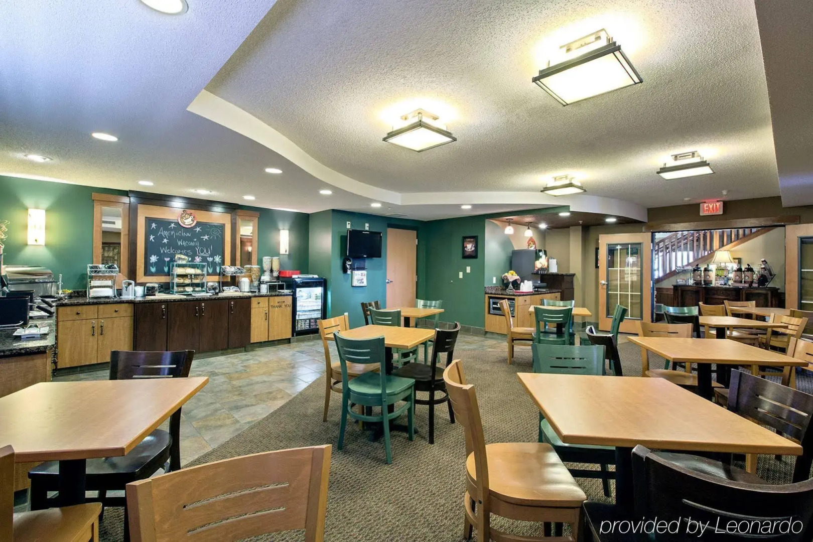 AmeriVu Inn & Suites - Waconia