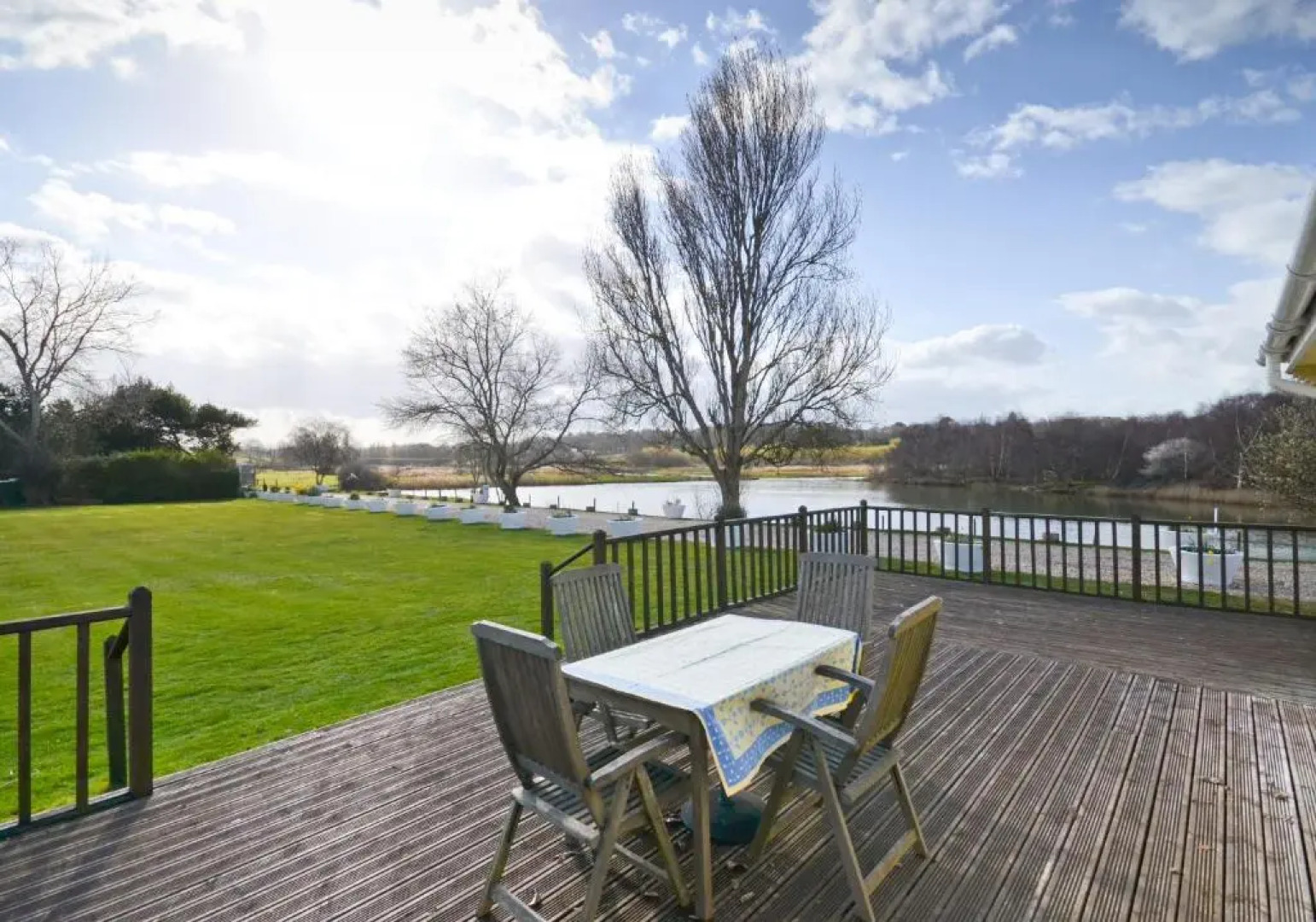 Lobster Pot, 66 Salterns Beach Bungalows, Seaview